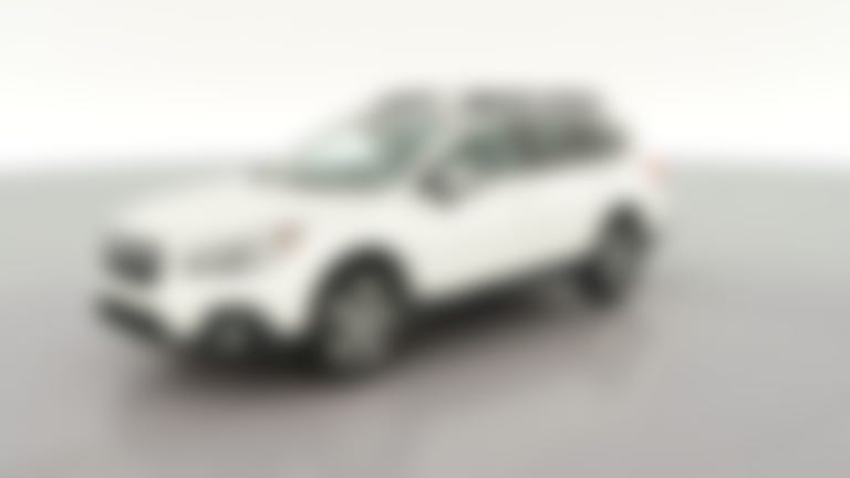 2018 Subaru Outback vehicle photo