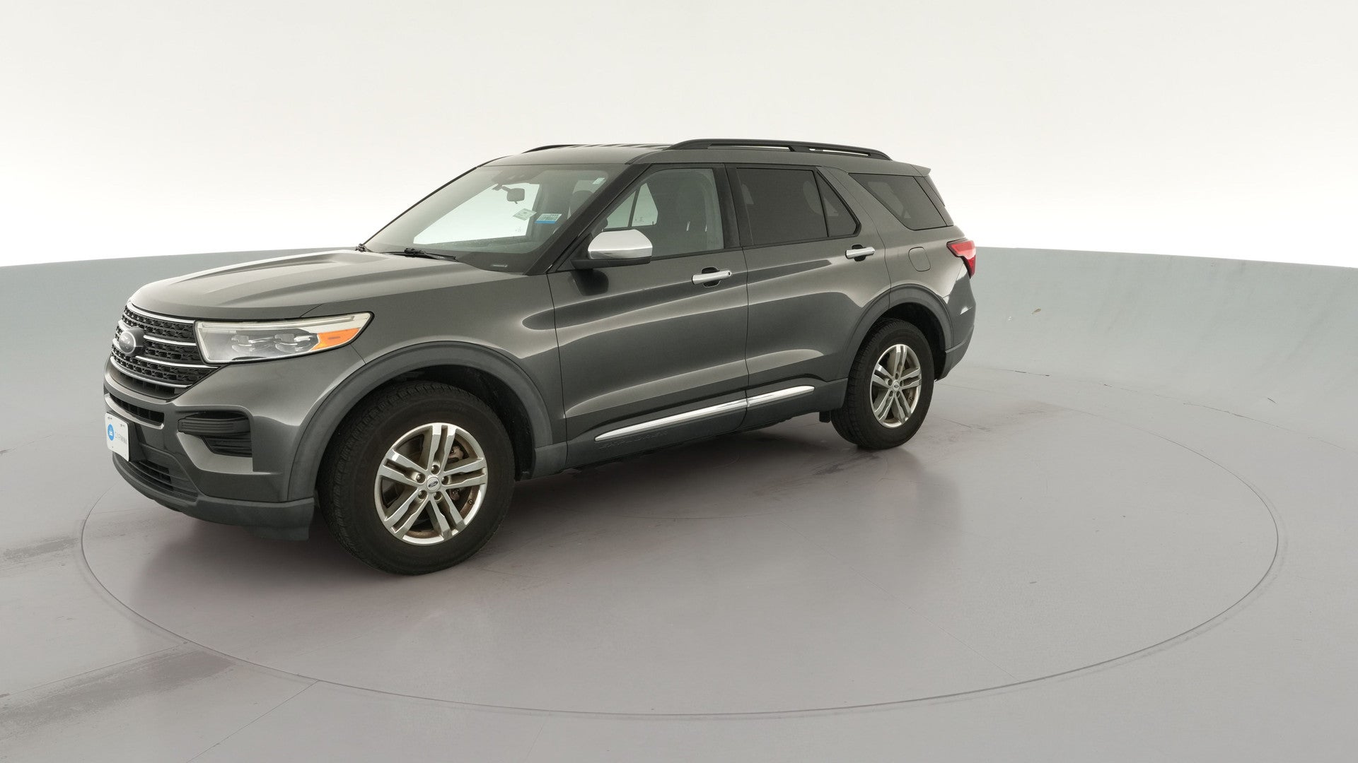 2020 Ford Explorer vehicle photo