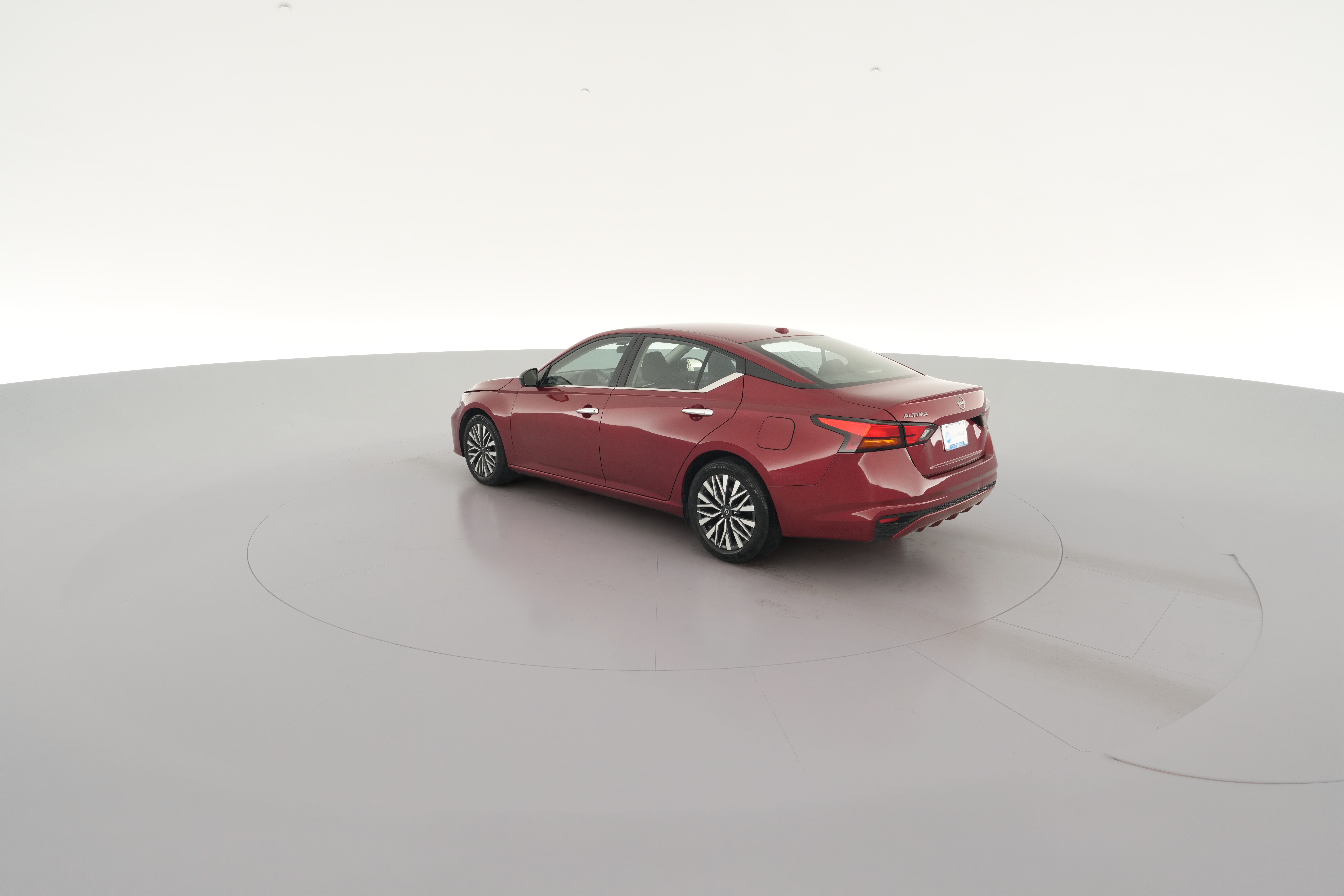 2025 Nissan Altima SV - Photo 30