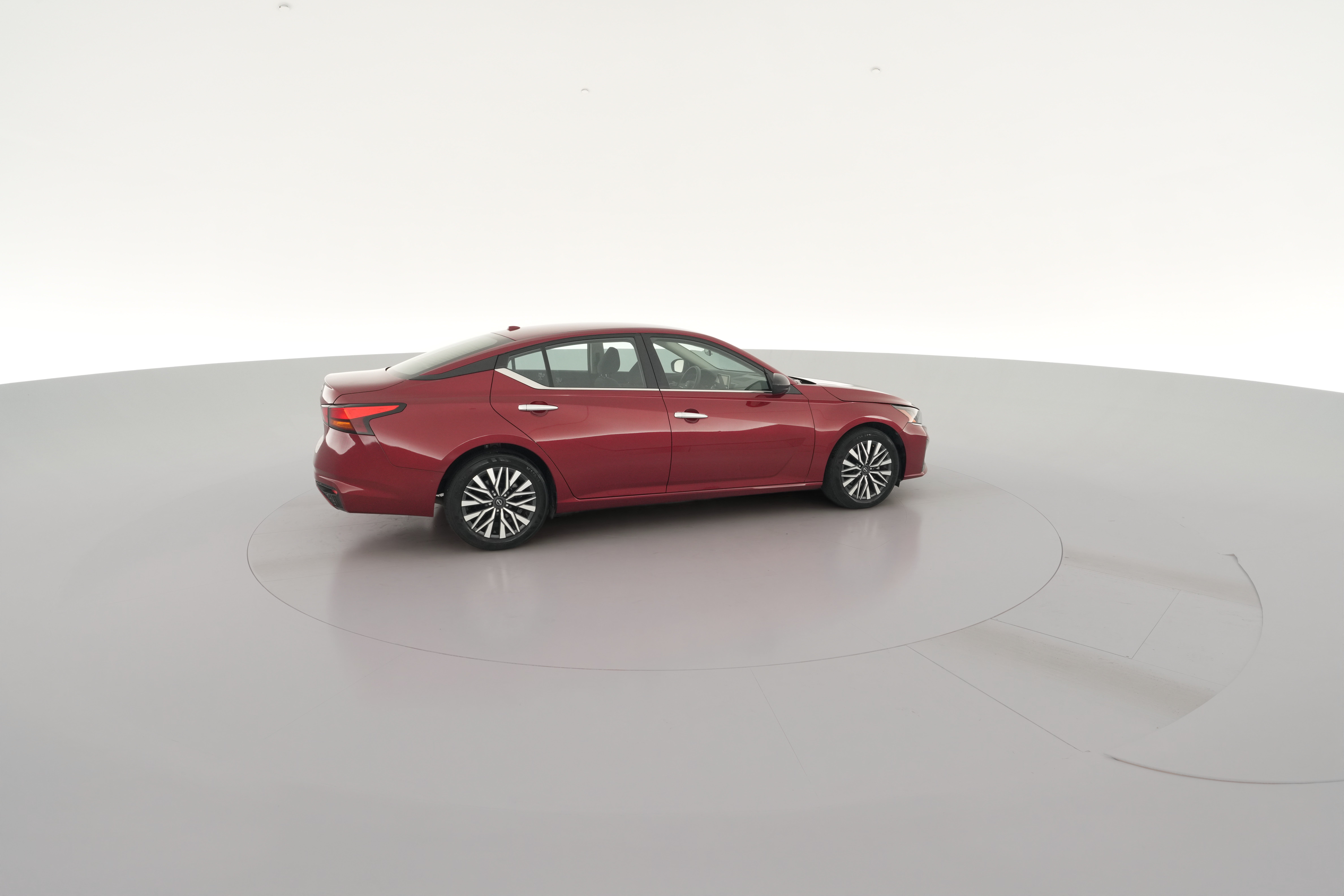 2025 Nissan Altima SV - Photo 35
