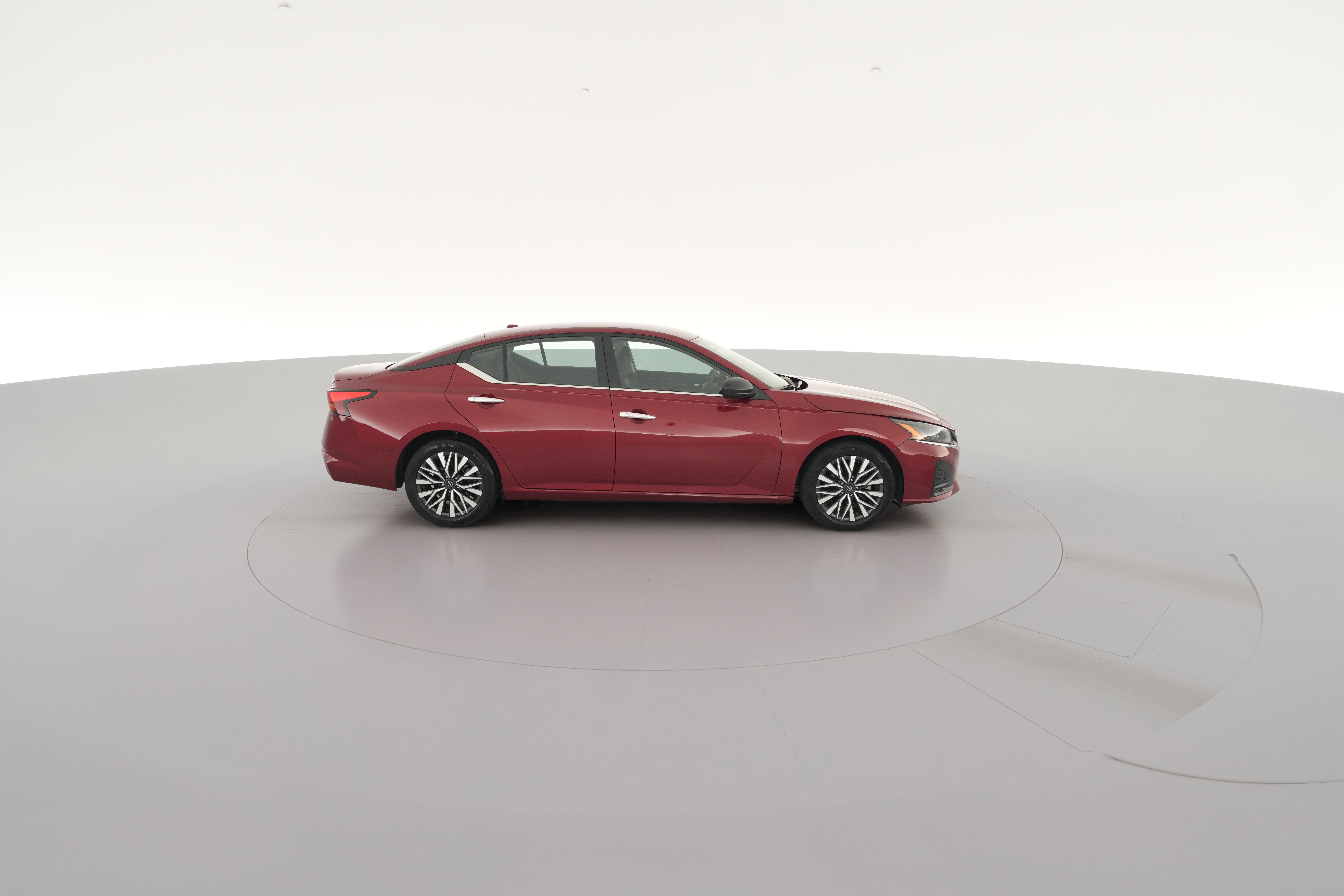 2025 Nissan Altima SV - Photo 36