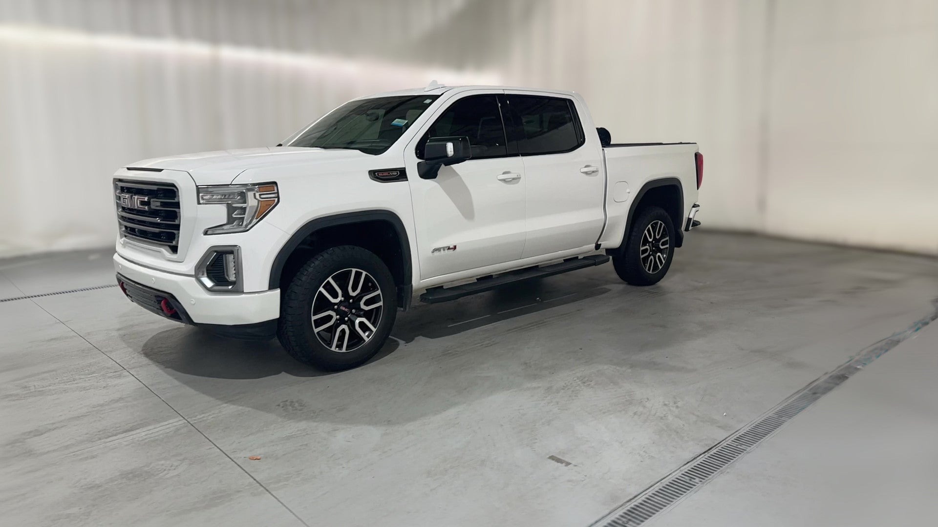 2019 GMC Sierra 1500 Crew Cab vehicle photo