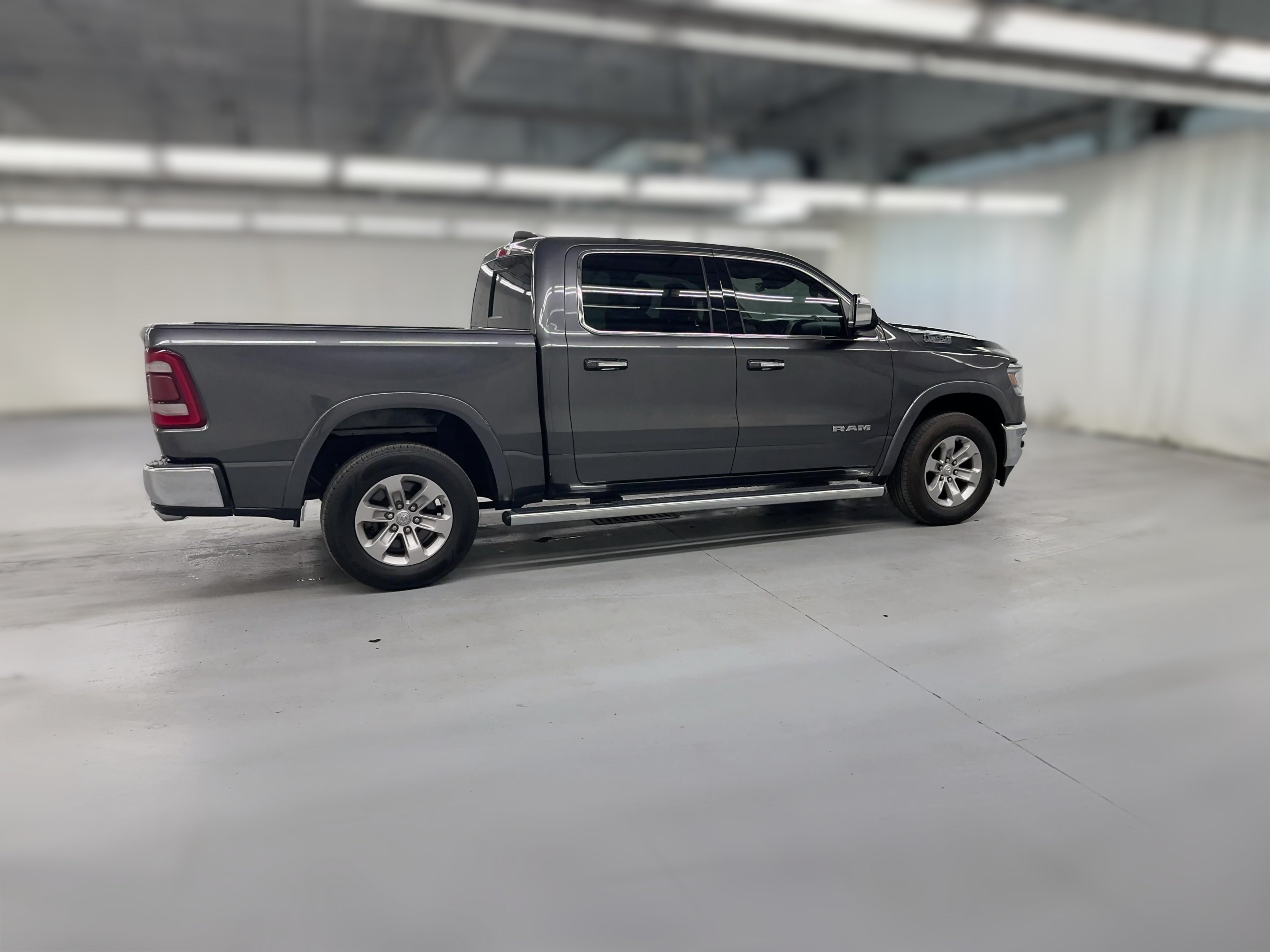 2022 RAM Ram 1500 Pickup Laramie - Photo 38