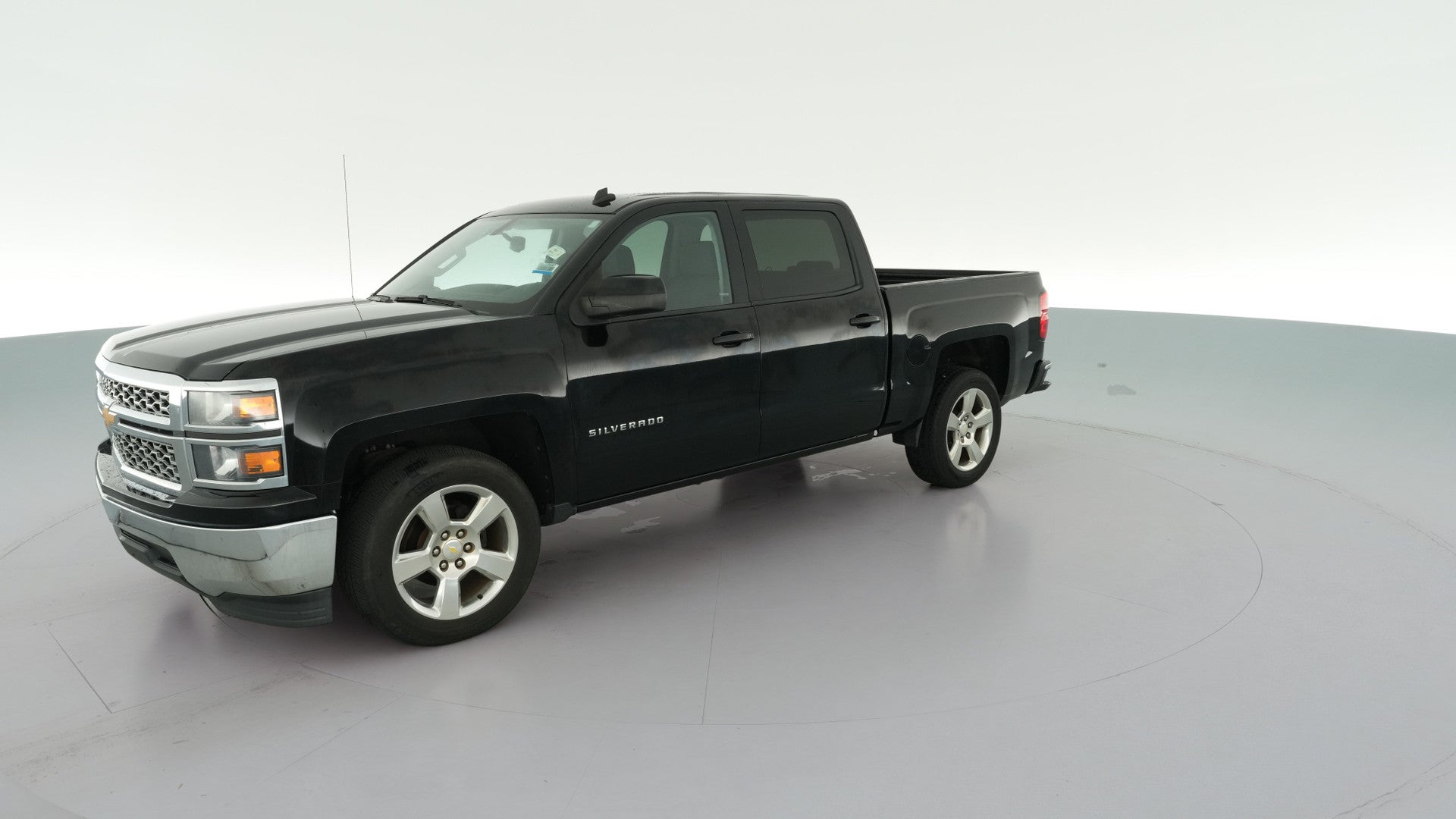 2014 Chevrolet Silverado 1500 Crew Cab vehicle photo