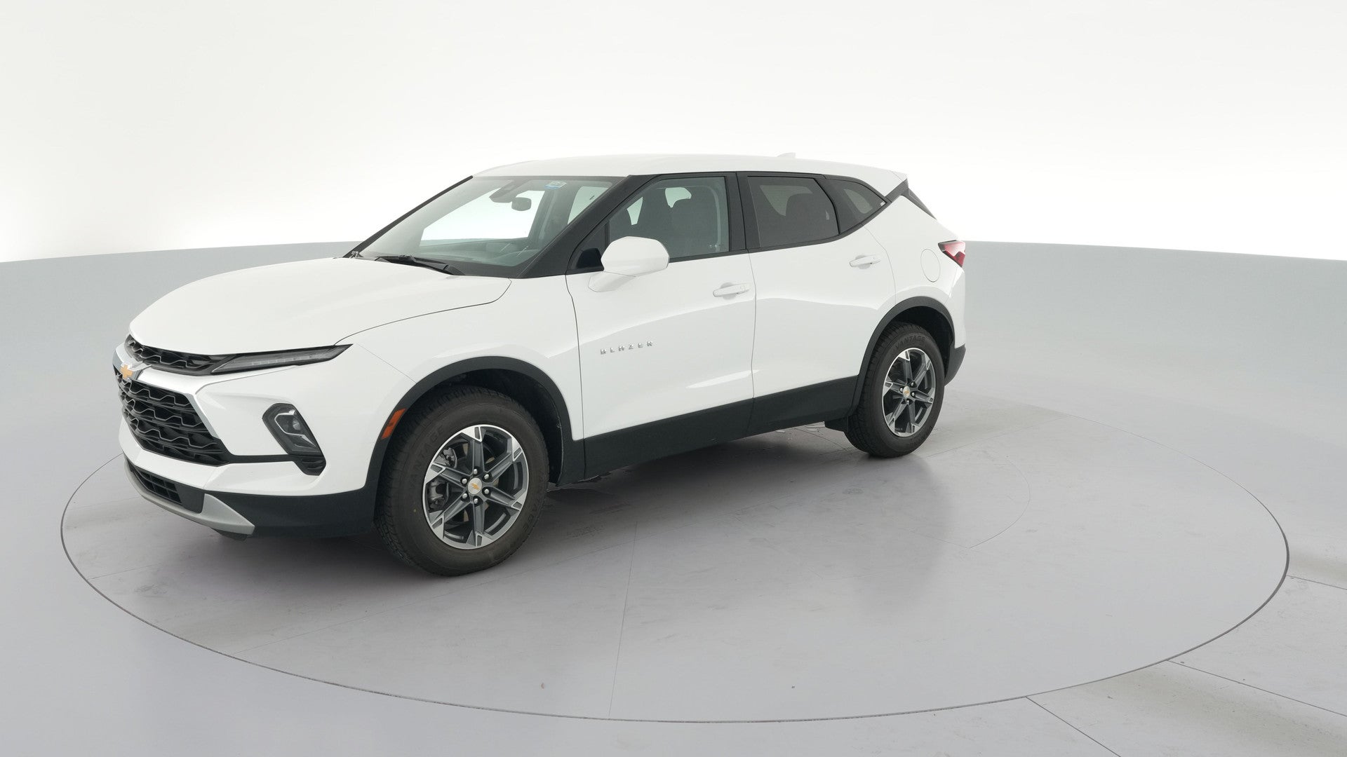 2025 Chevrolet Blazer vehicle photo