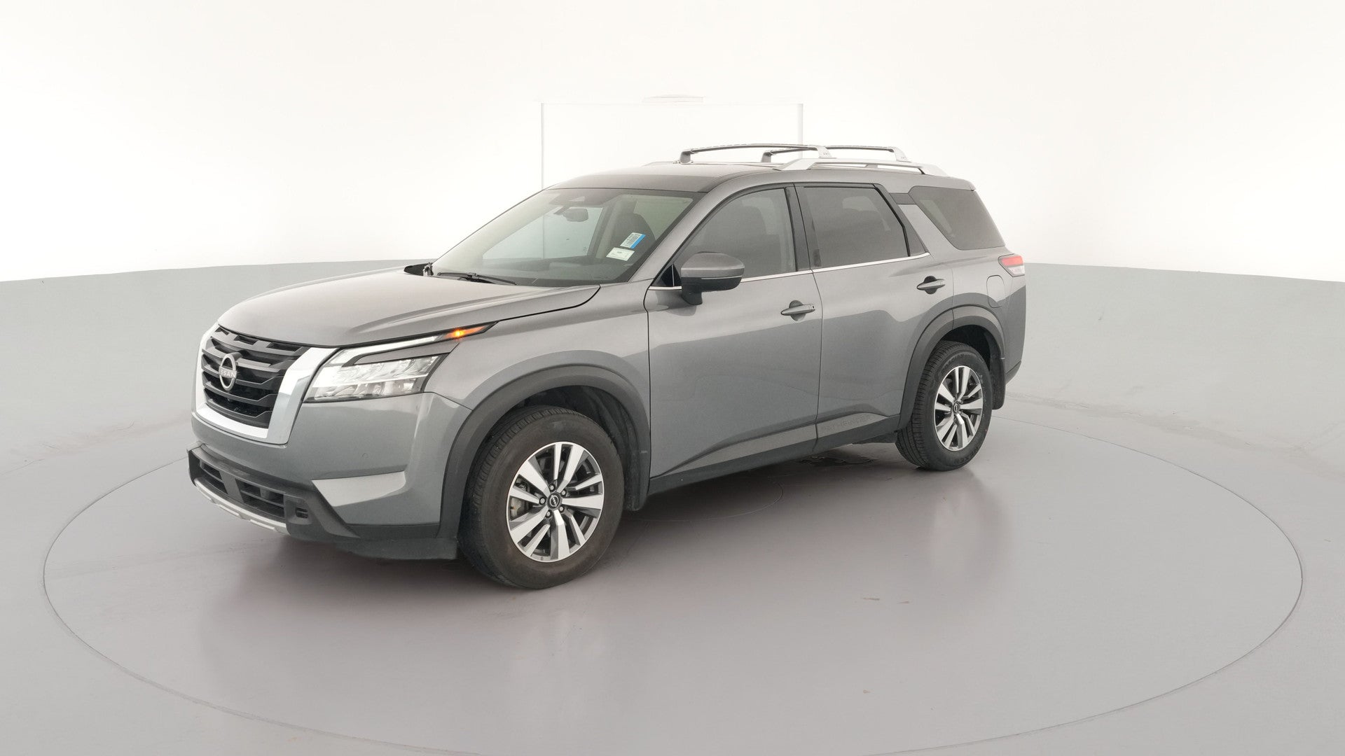 2024 Nissan Pathfinder vehicle photo