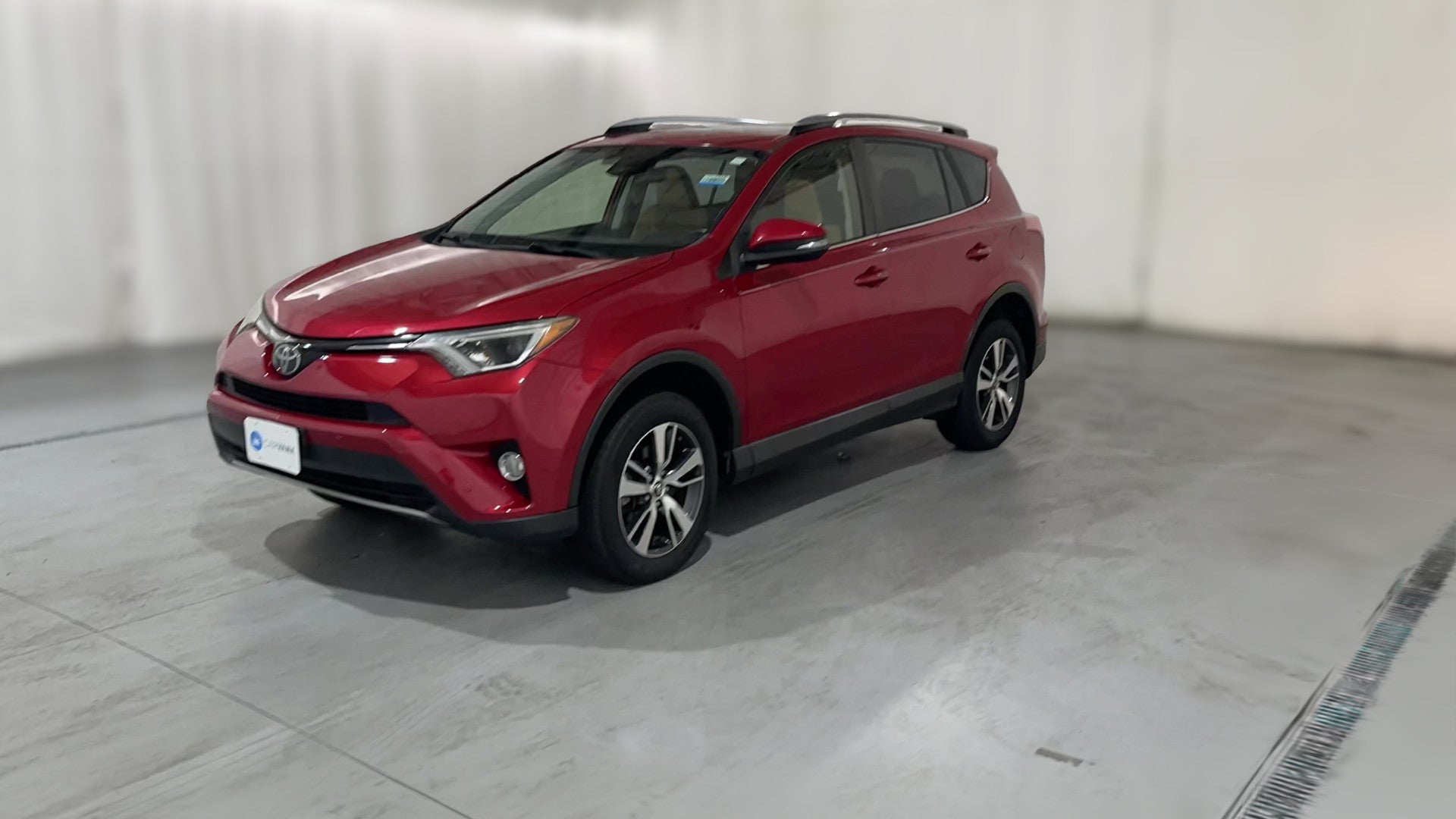 2017 Toyota RAV4 vehicle photo