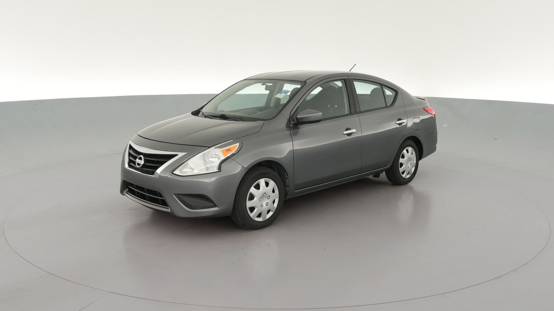2018 Nissan Versa vehicle photo
