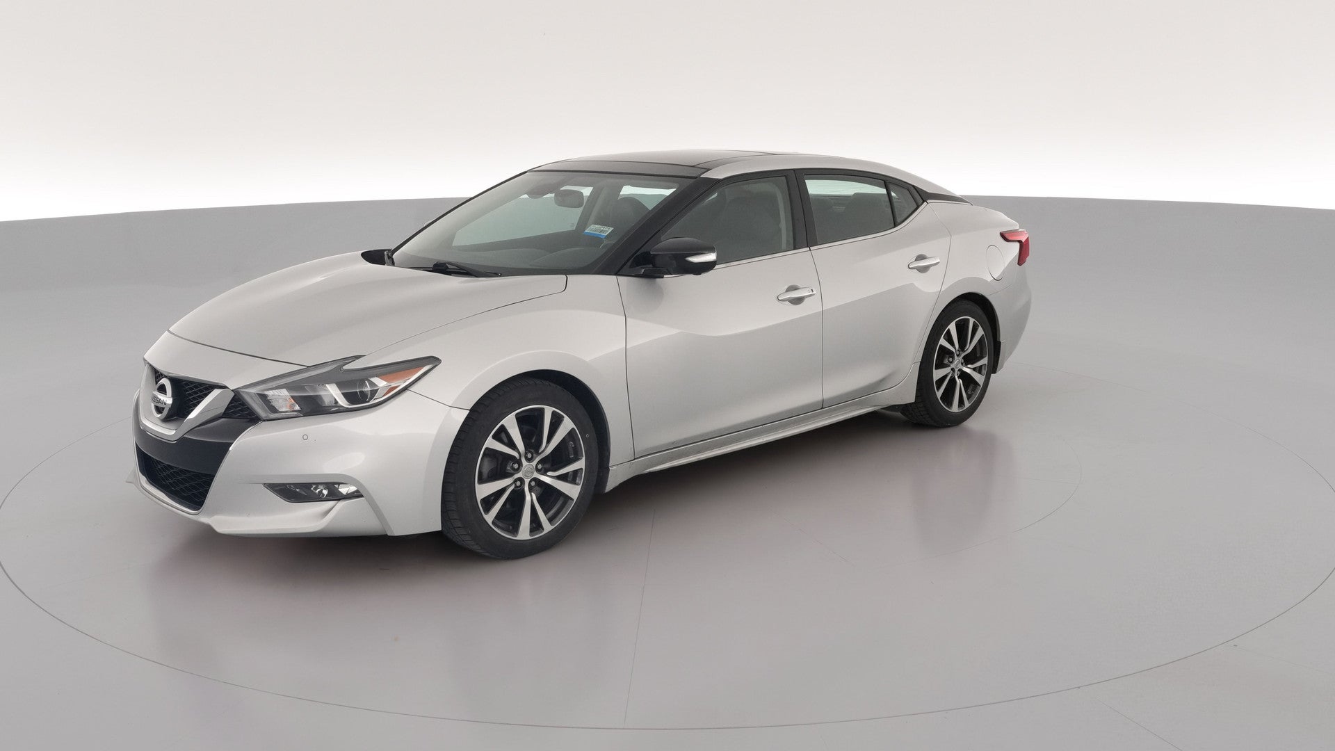 2017 Nissan Maxima vehicle photo