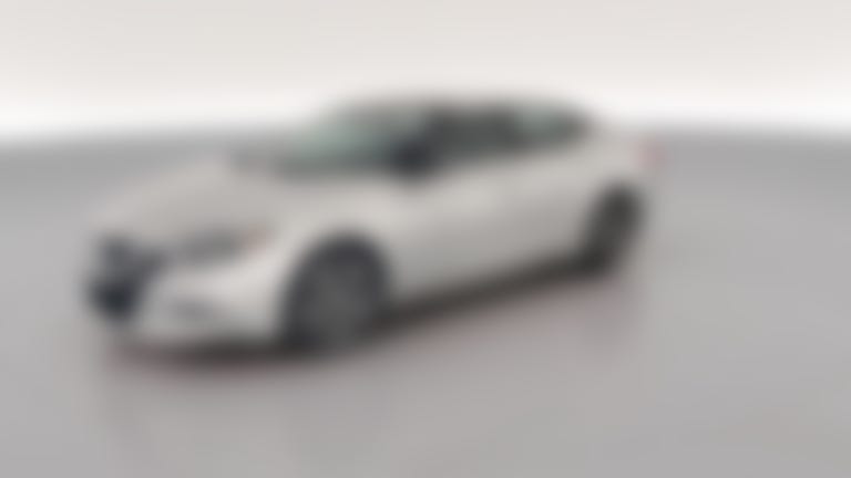 2017 Nissan Maxima vehicle photo