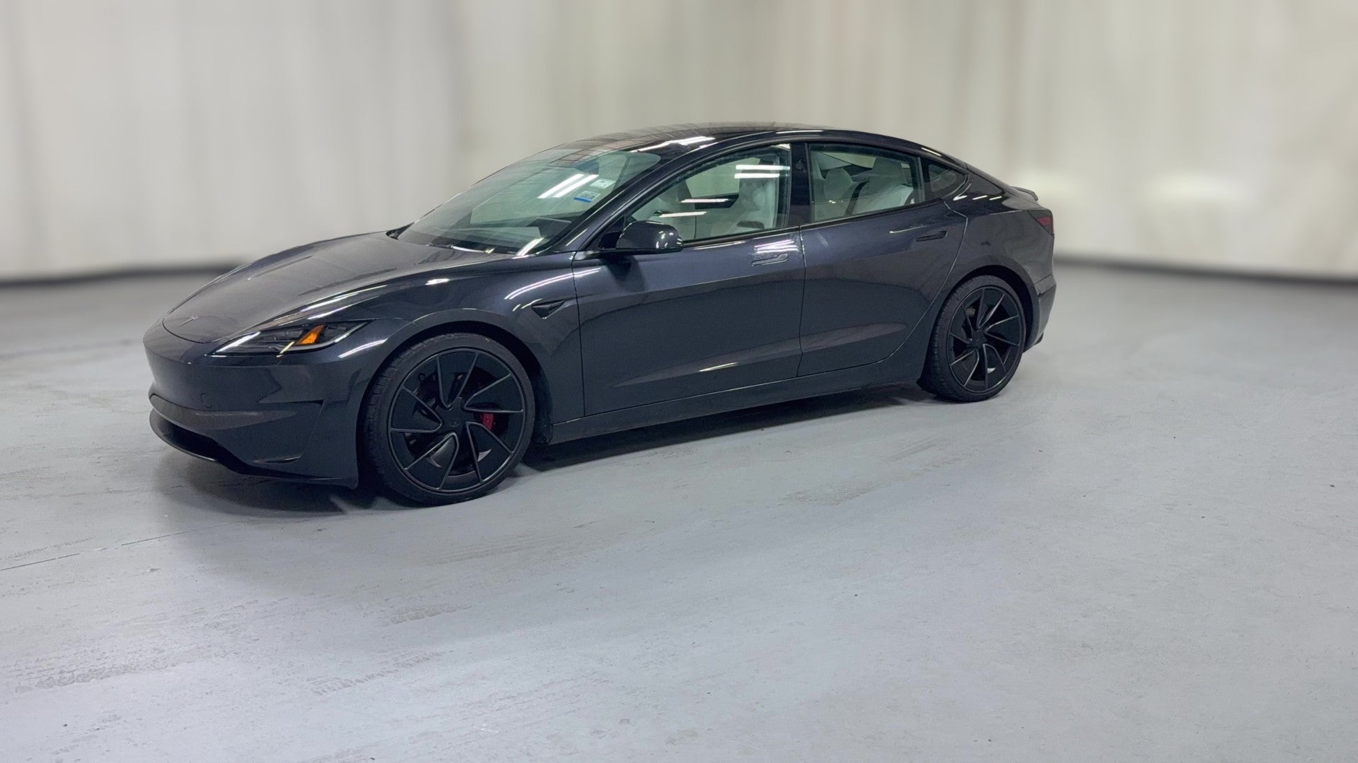 2024 Tesla Model 3 vehicle photo