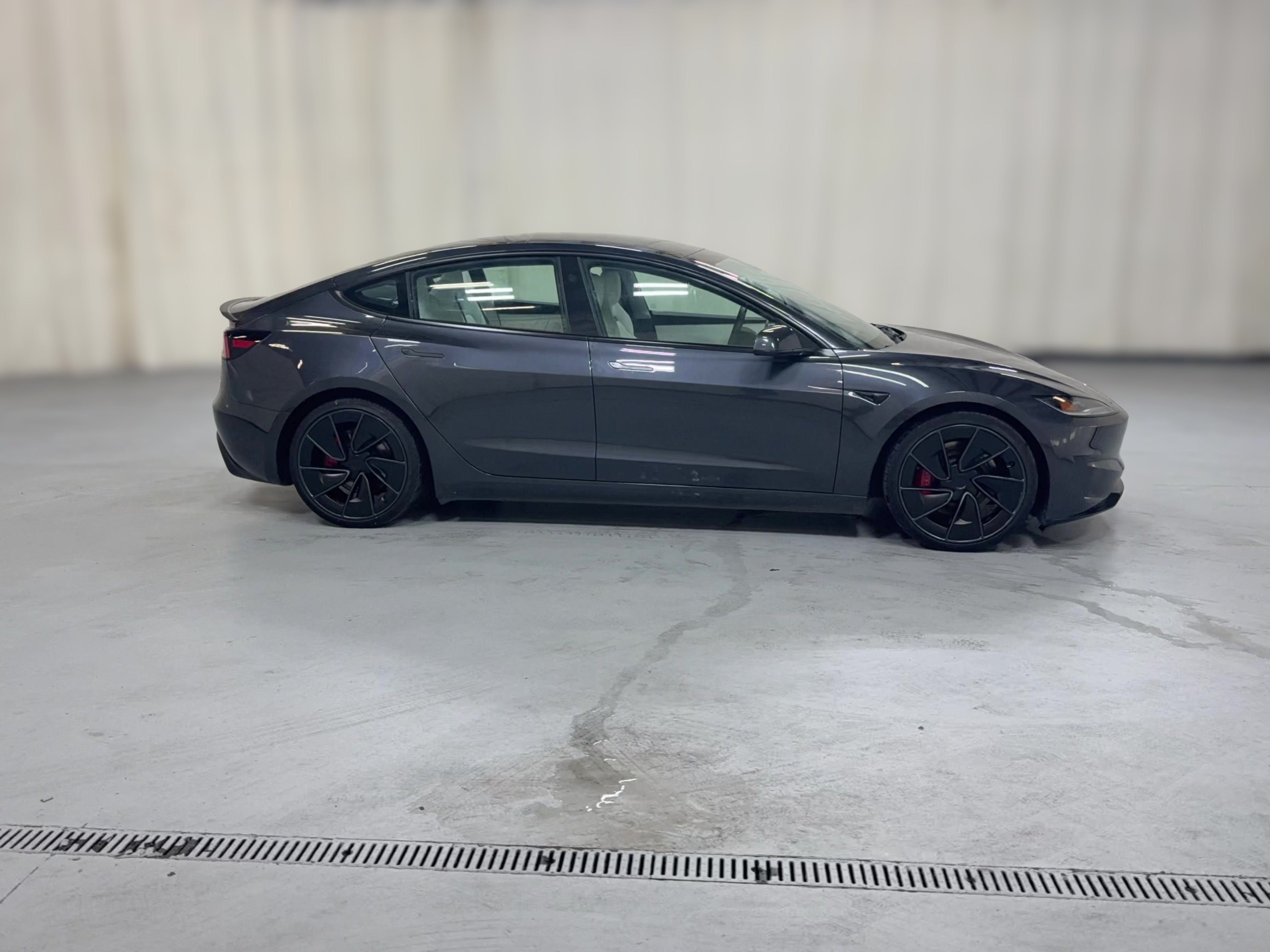 2024 Tesla Model 3 Performance - Photo 37