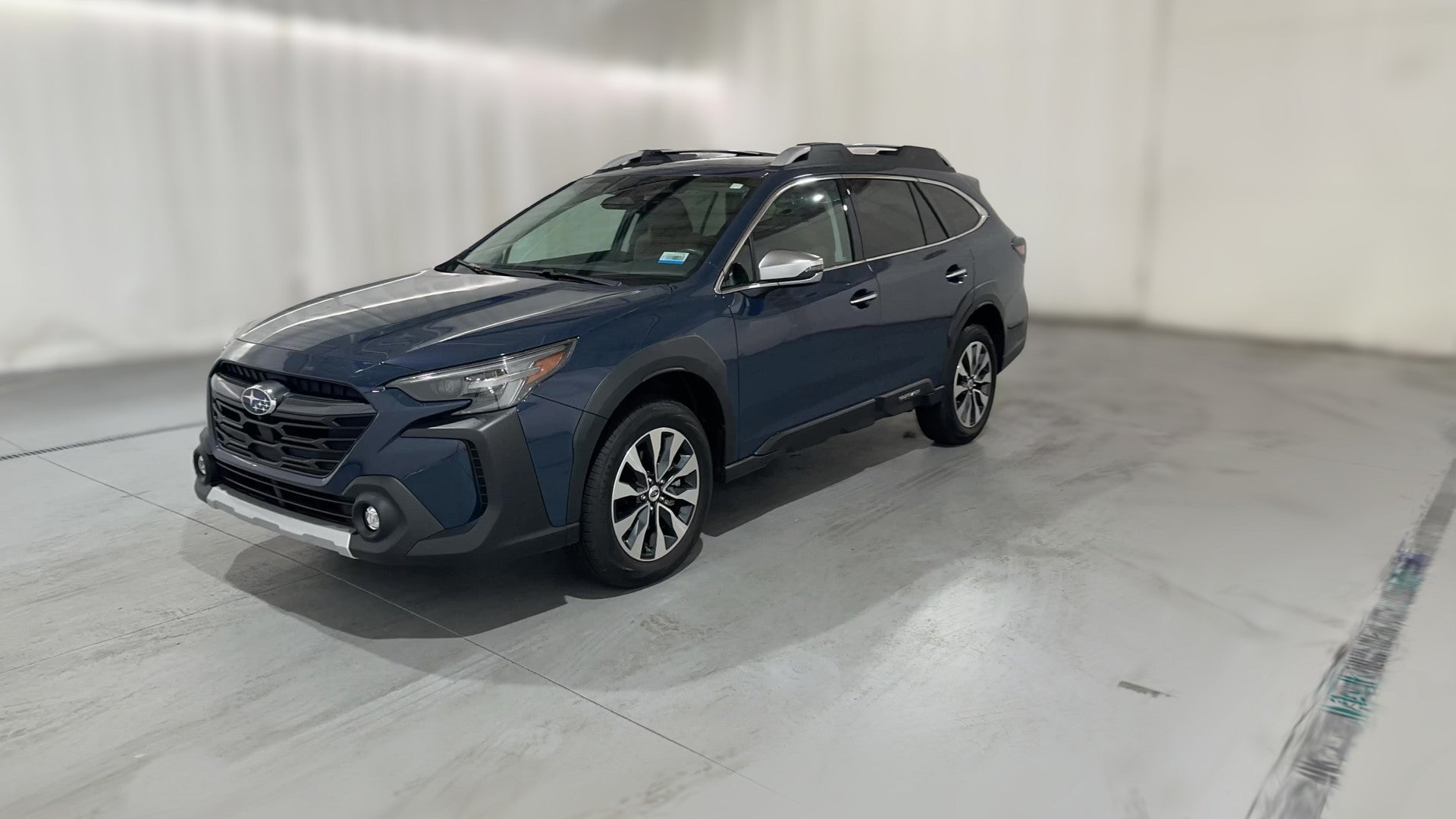 2024 Subaru Outback vehicle photo