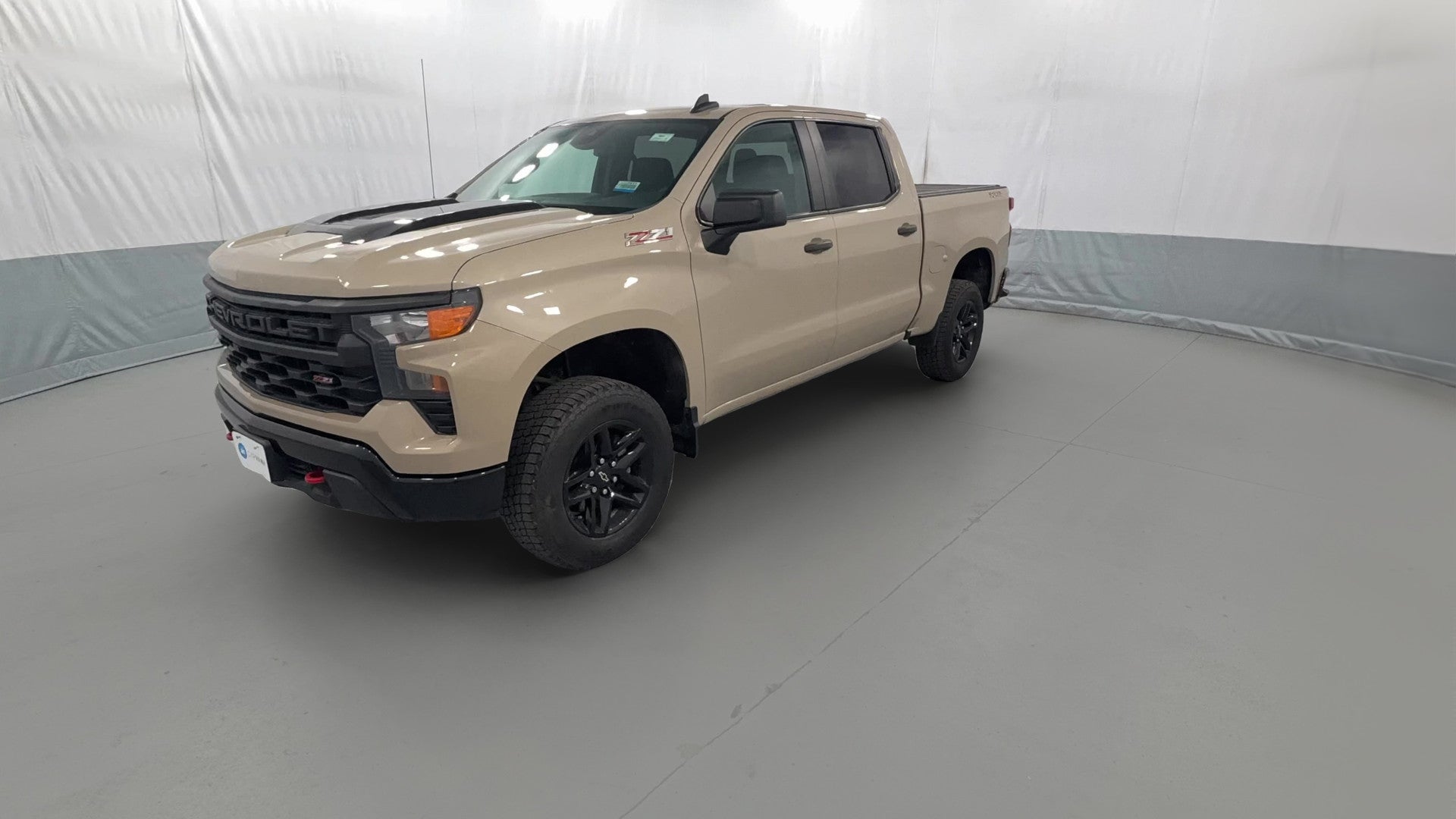 2022 Chevrolet Silverado 1500 Crew Cab vehicle photo