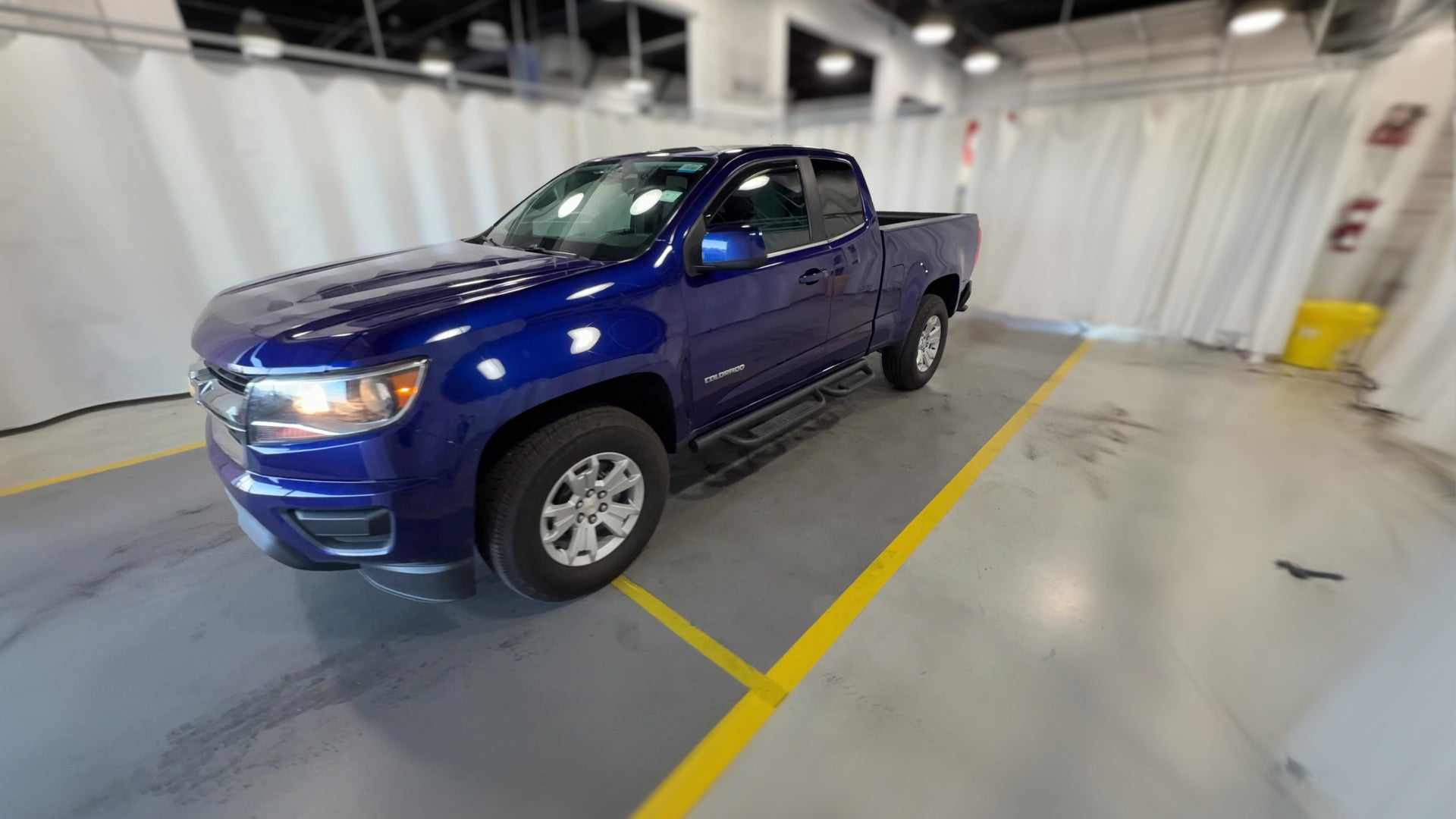 2017 Chevrolet Colorado Extended Cab vehicle photo