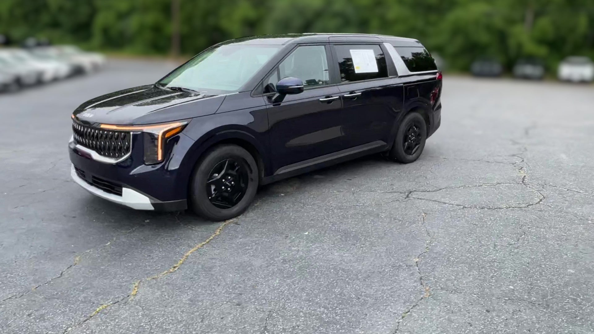 2026 Kia Carnival vehicle photo