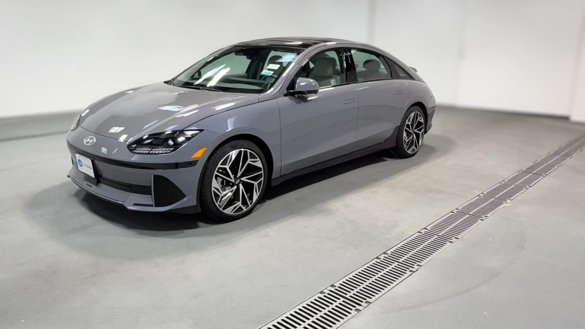 2024 Hyundai IONIQ 6 vehicle photo