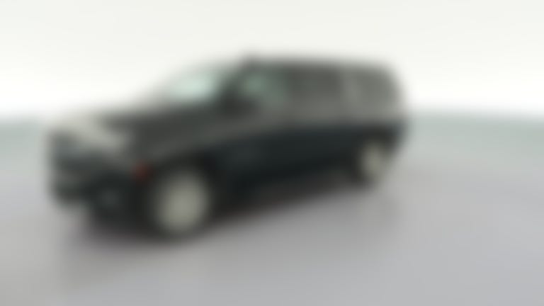 2022 Chevrolet Suburban vehicle photo