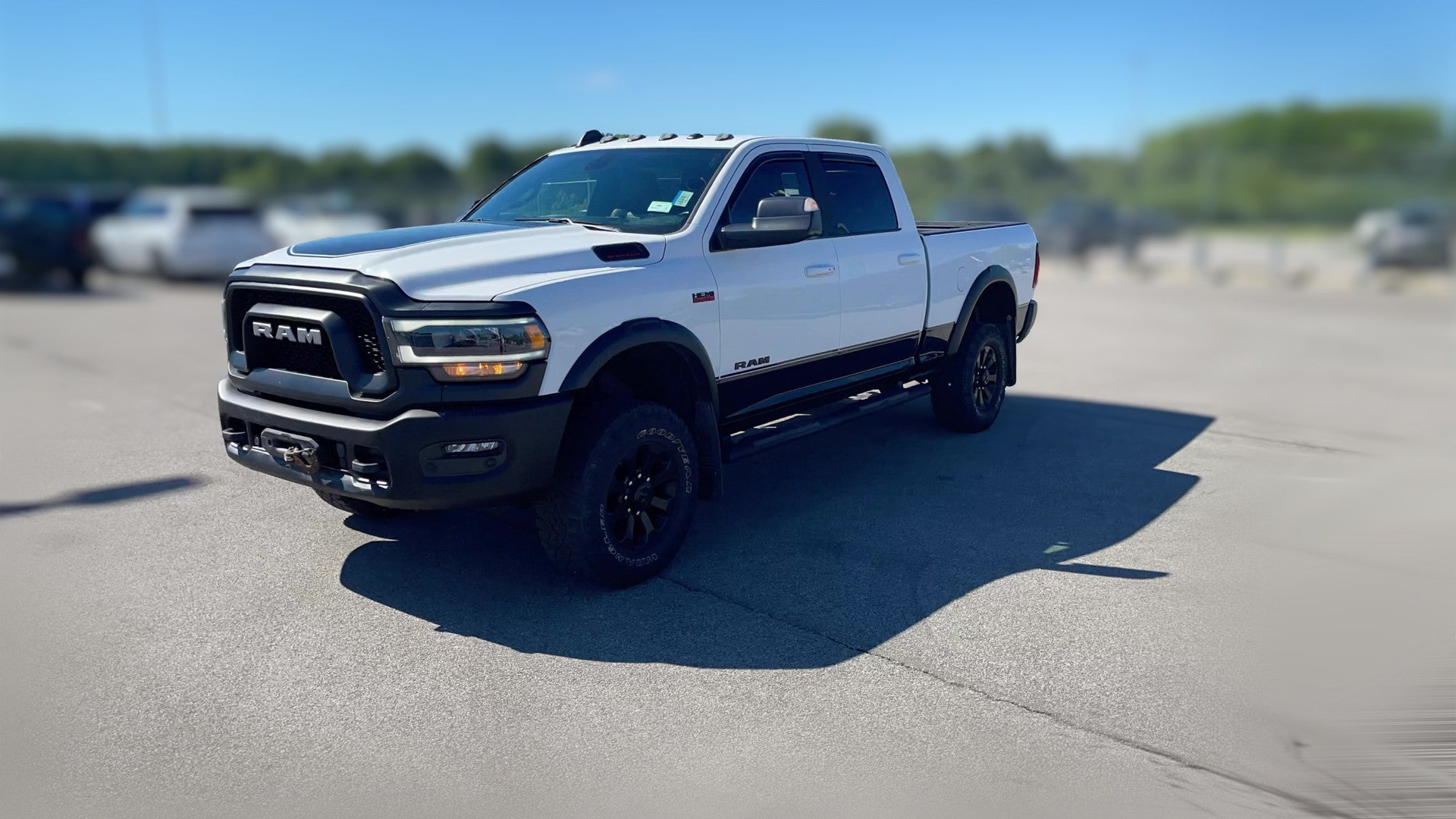 2022 Ram 2500 Crew Cab vehicle photo
