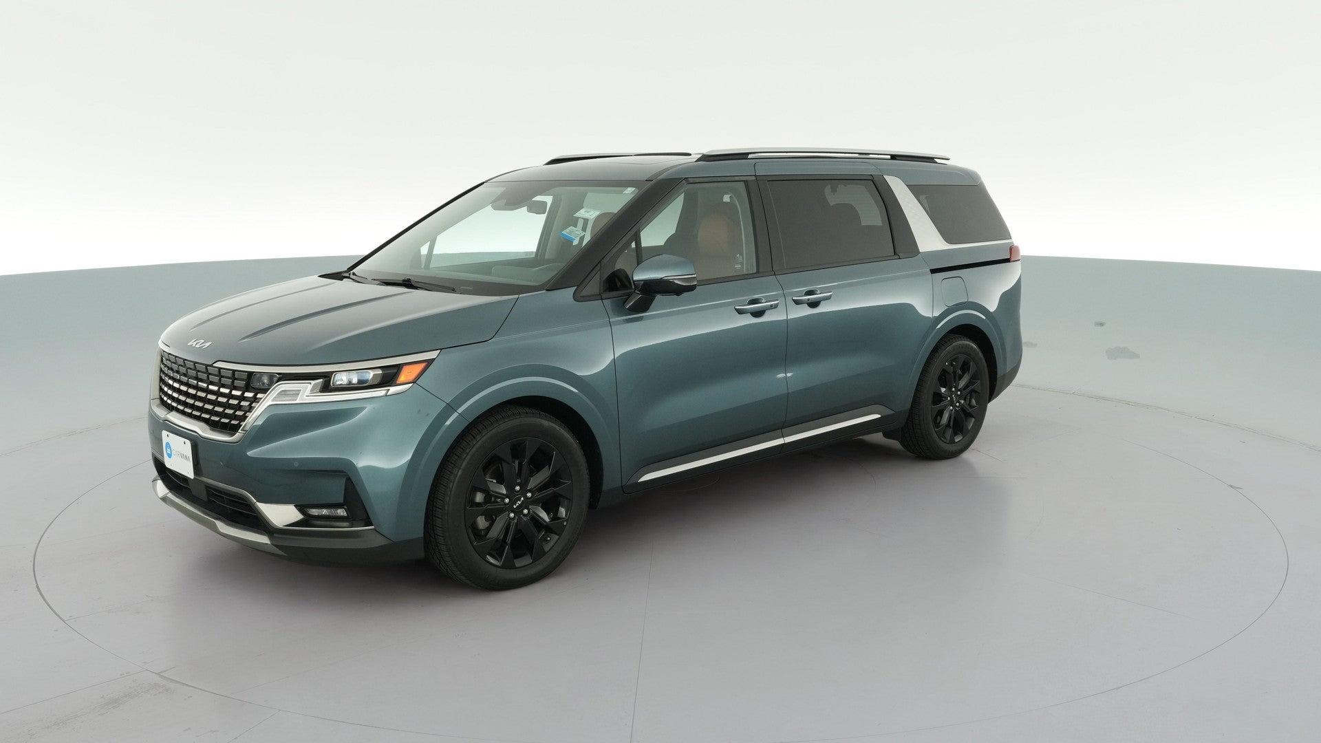 2024 Kia Carnival vehicle photo