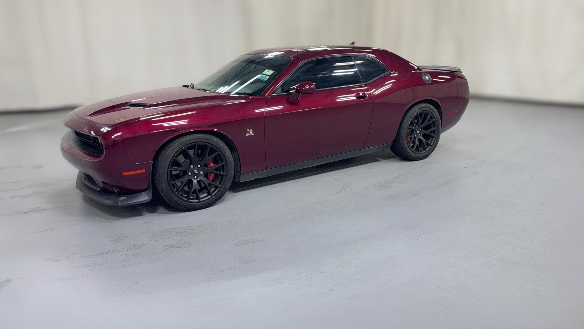 2018 Dodge Challenger vehicle photo
