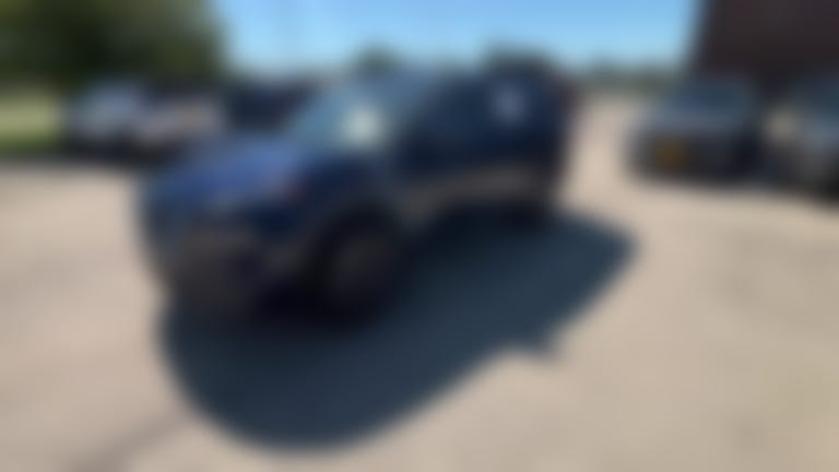 2025 Nissan Rogue vehicle photo