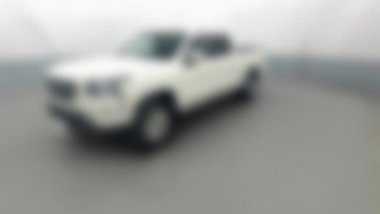2022 Nissan Frontier Crew Cab vehicle photo