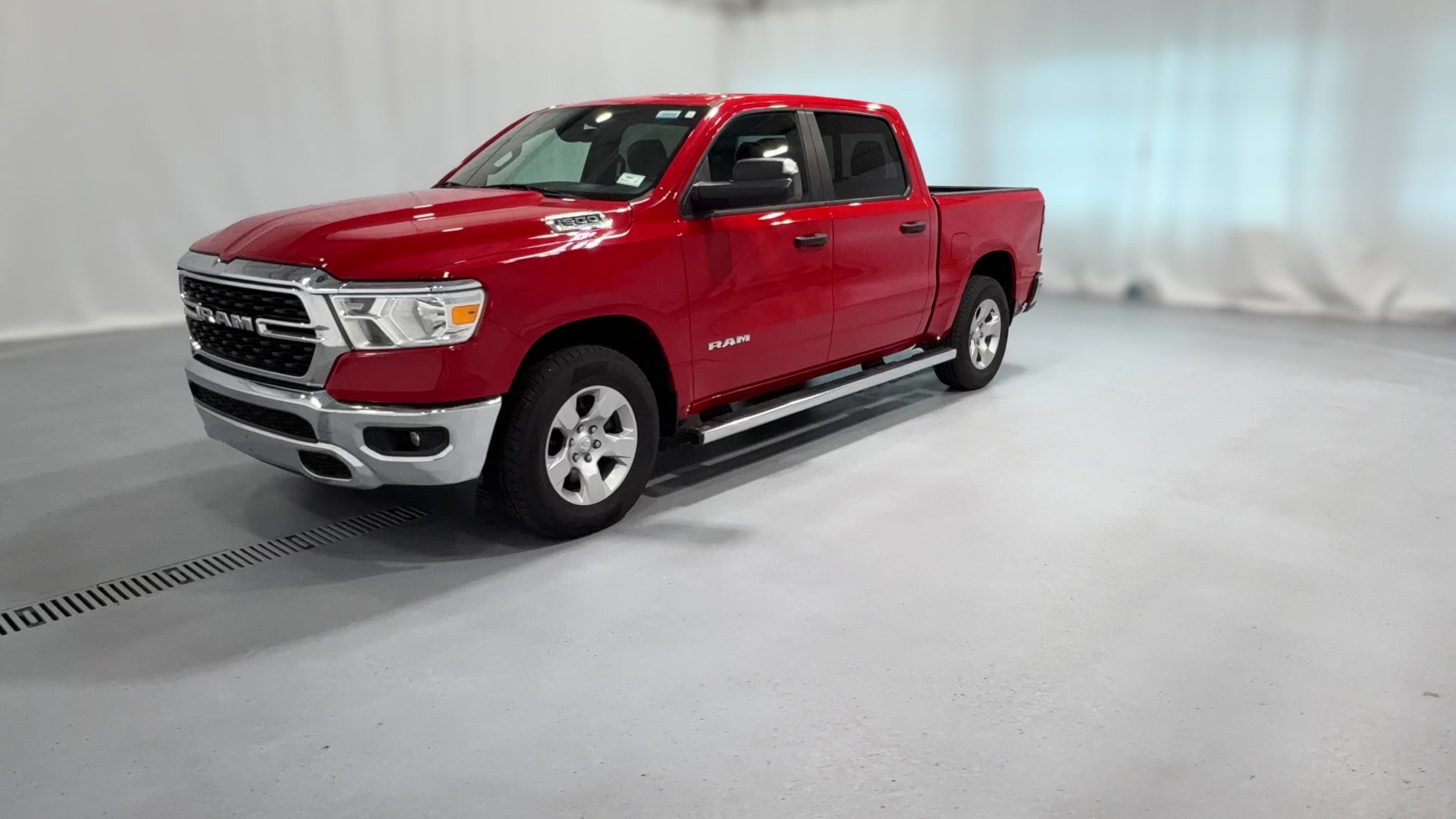 2023 Ram 1500 Crew Cab vehicle photo