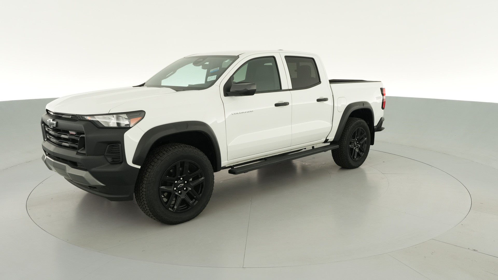 2025 Chevrolet Colorado Crew Cab vehicle photo
