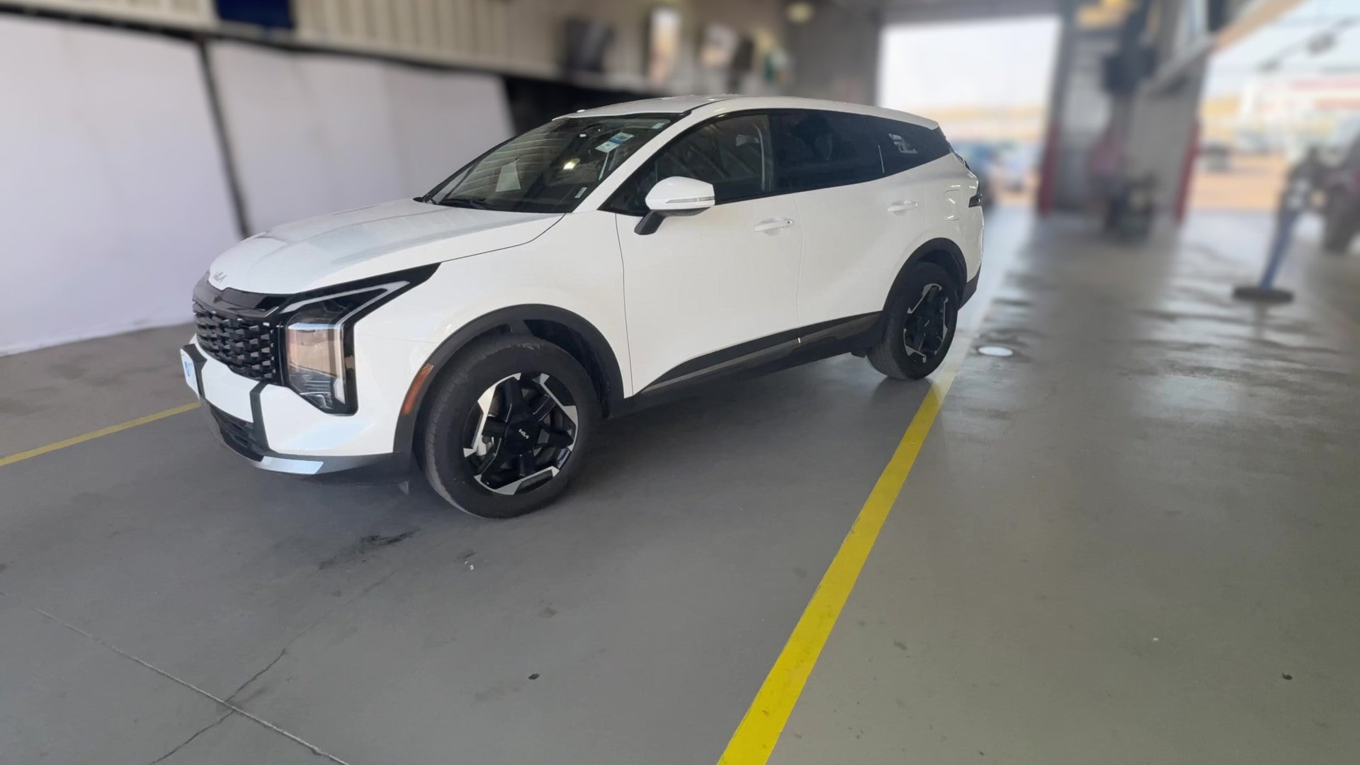 2026 Kia Sportage Hybrid vehicle photo