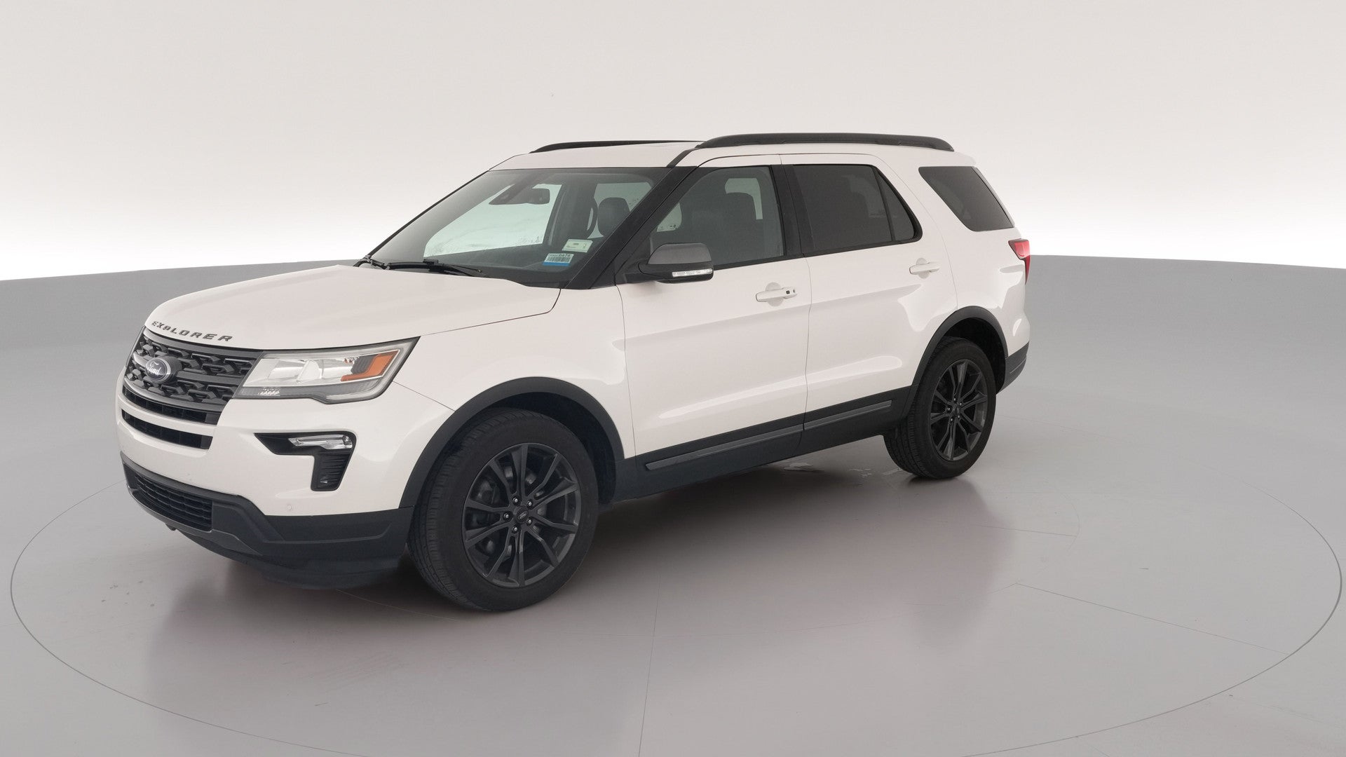 2019 Ford Explorer vehicle photo
