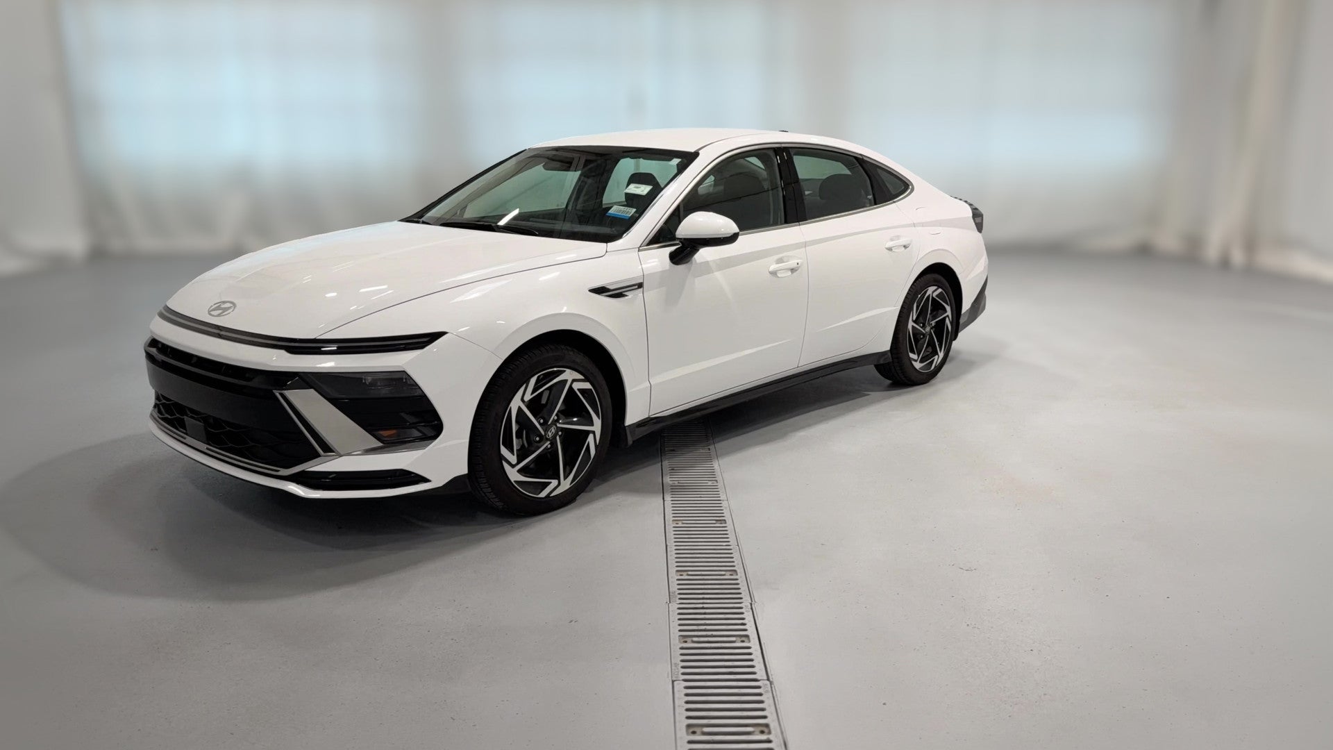 2026 Hyundai Sonata vehicle photo