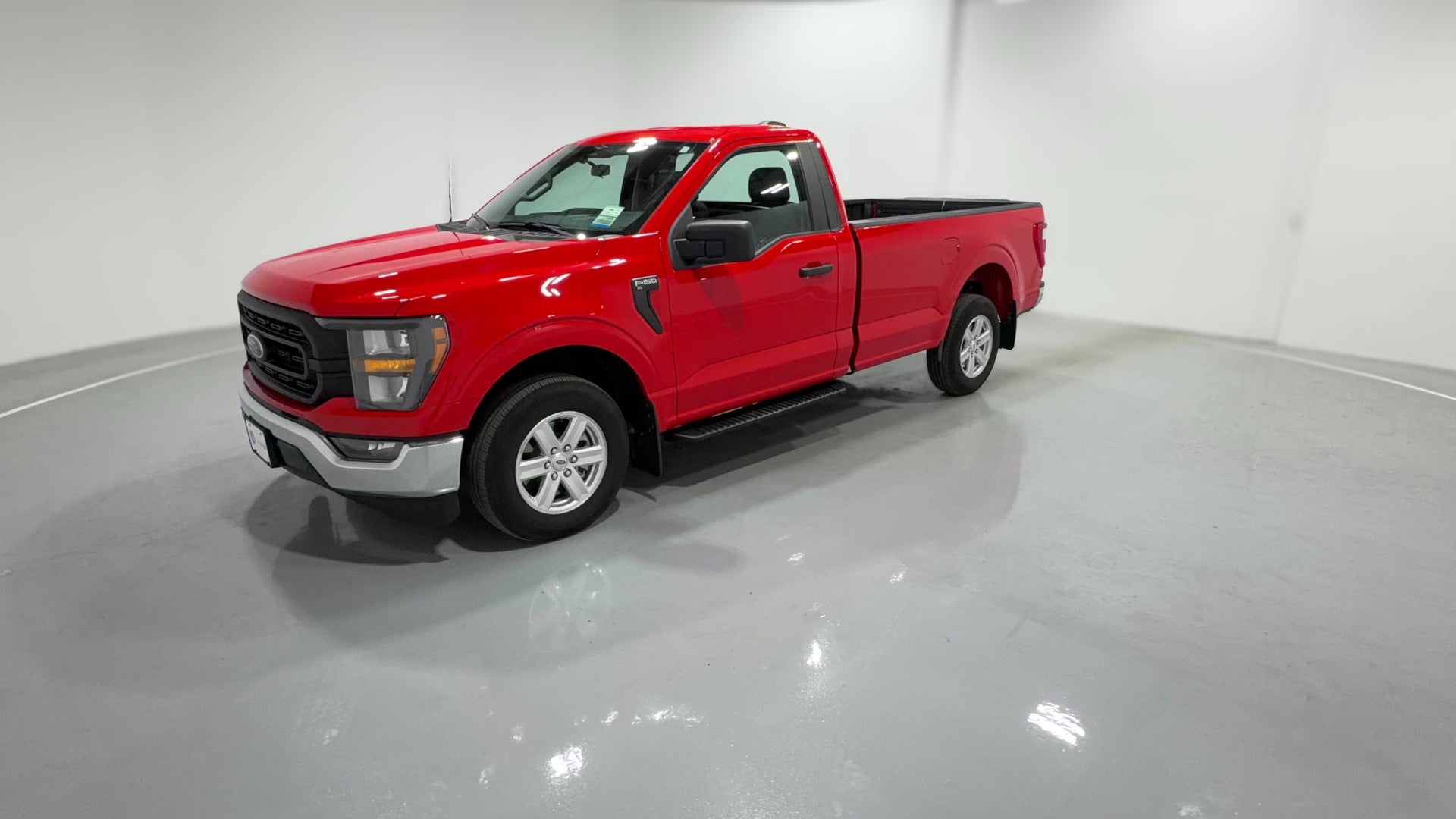 2023 Ford F150 Regular Cab vehicle photo