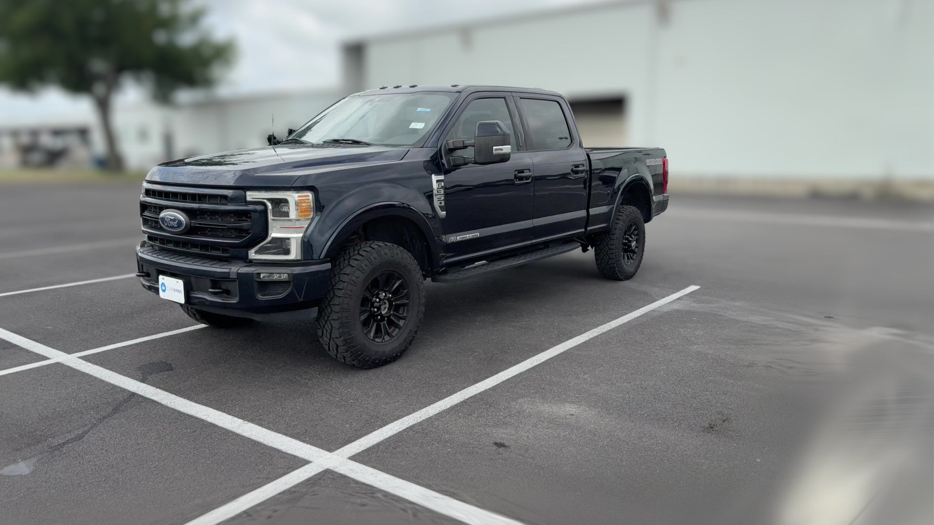 2022 Ford F350 Super Duty Crew Cab vehicle photo