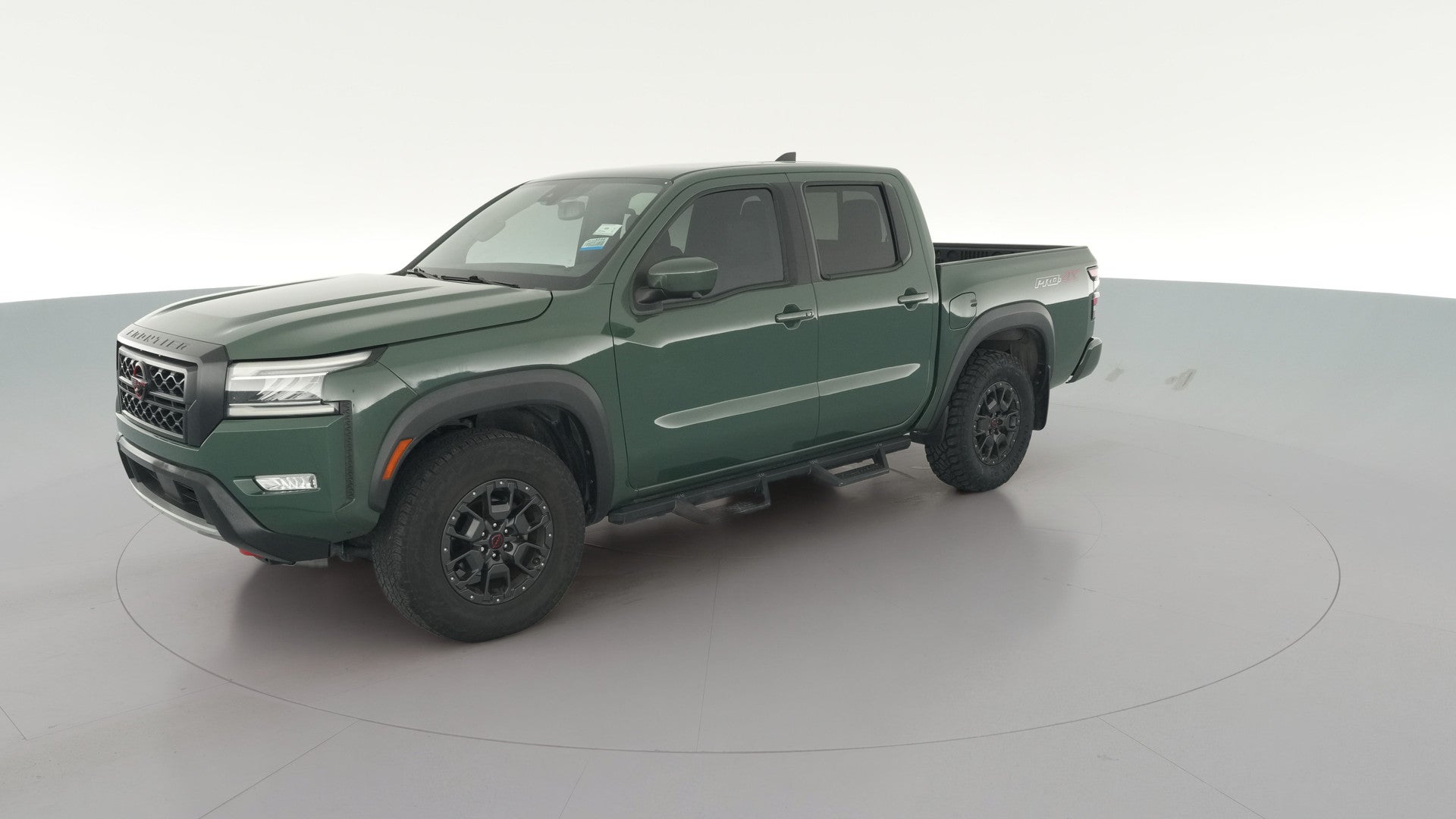 2022 Nissan Frontier Crew Cab vehicle photo
