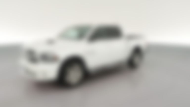 2016 Ram 1500 Crew Cab vehicle photo