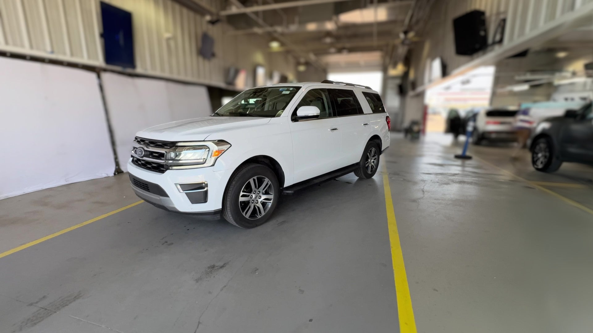 2024 Ford Expedition vehicle photo