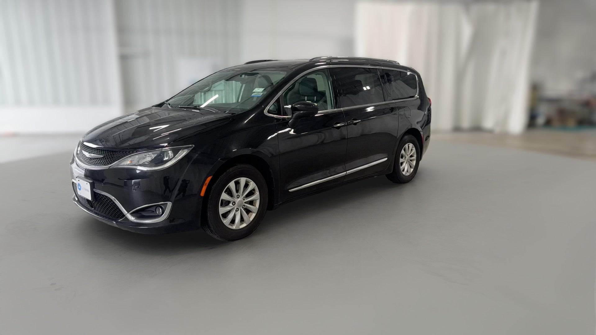 2019 Chrysler Pacifica vehicle photo