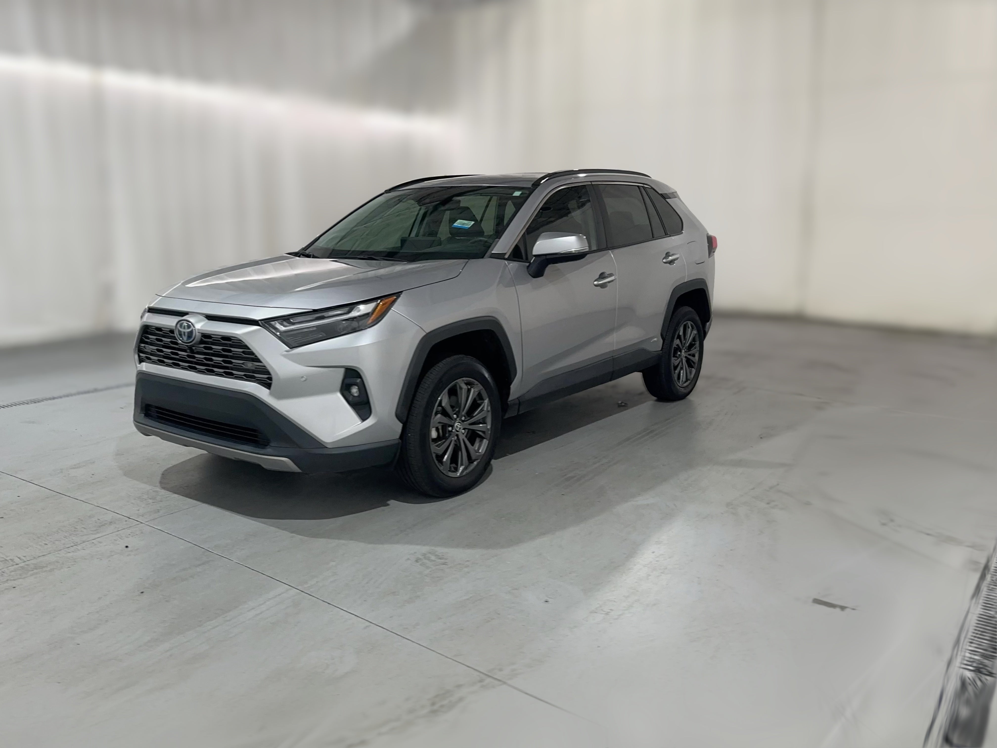 2023 Toyota RAV4 Limited - Photo 23