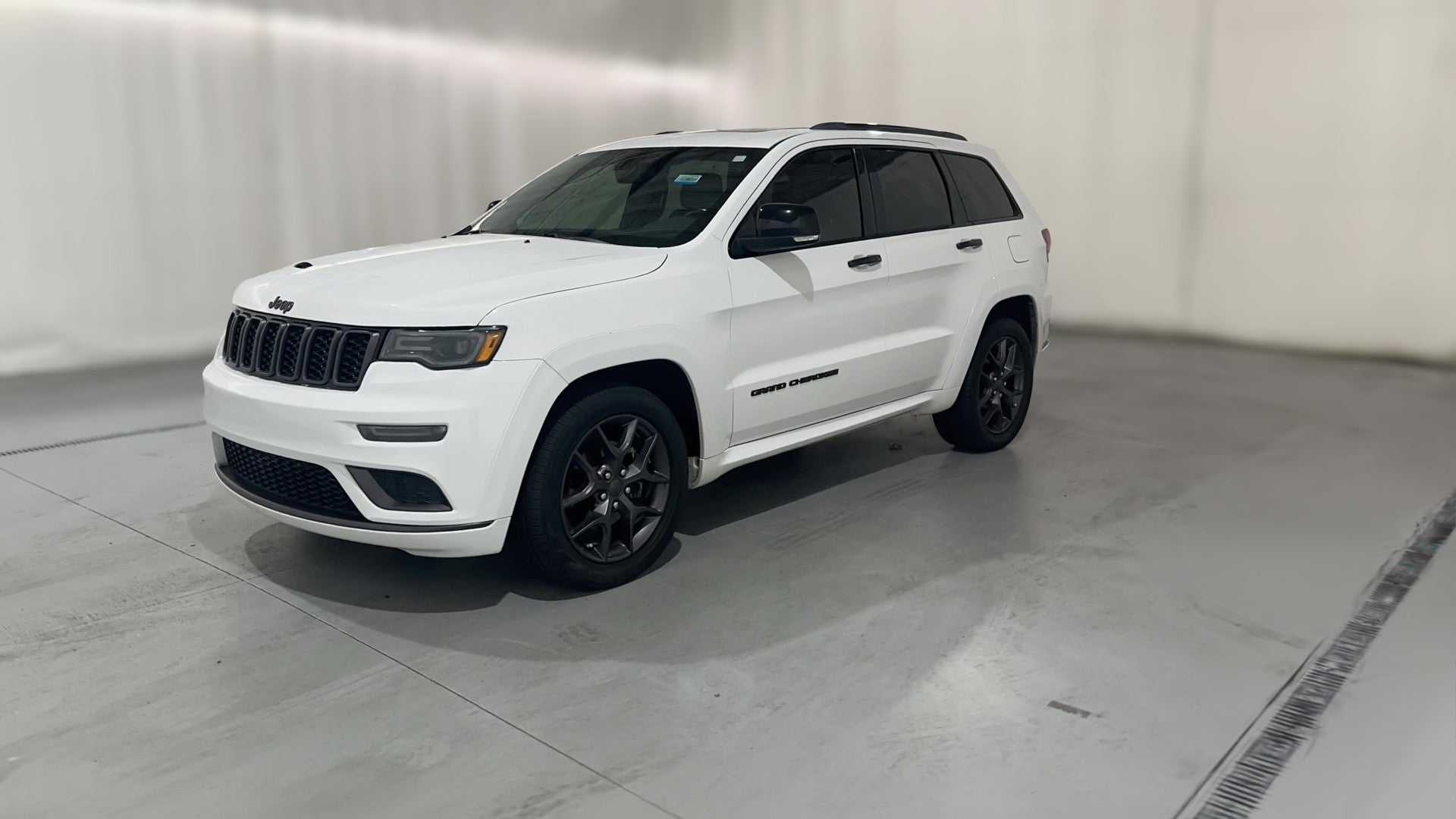 2020 Jeep Grand Cherokee vehicle photo