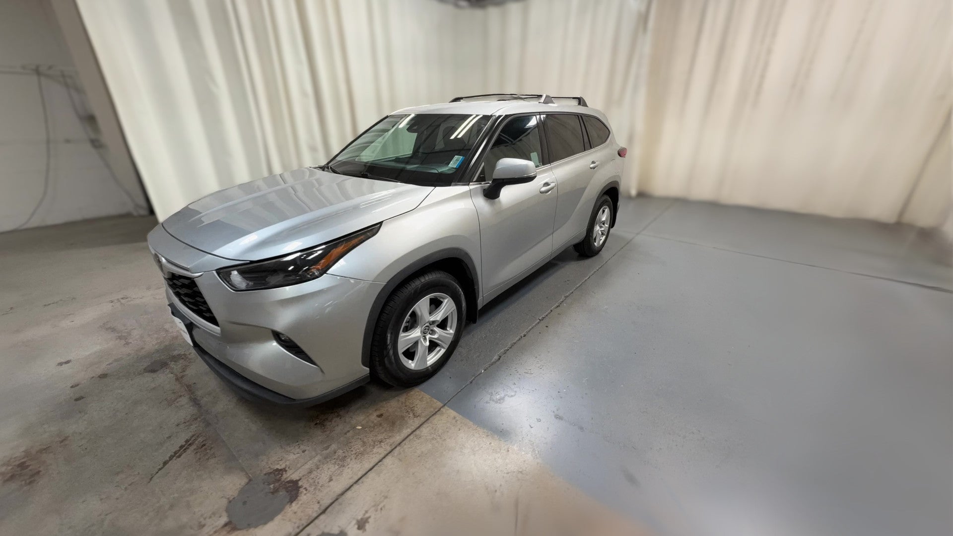 2022 Toyota Highlander vehicle photo