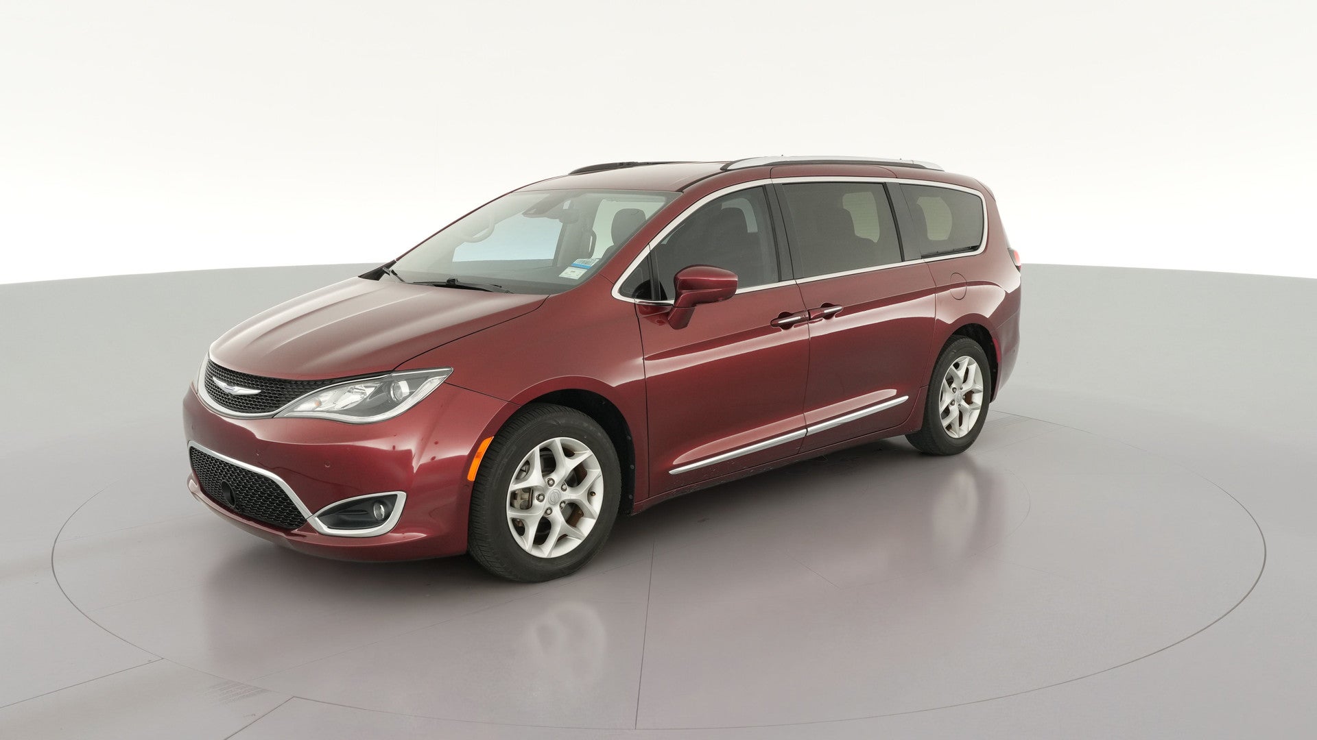 2019 Chrysler Pacifica vehicle photo