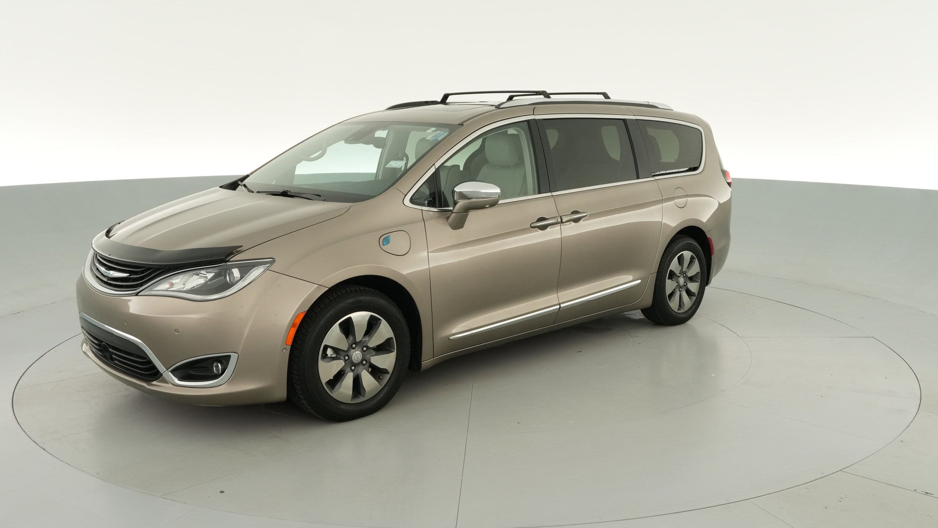 2018 Chrysler Pacifica Hybrid vehicle photo