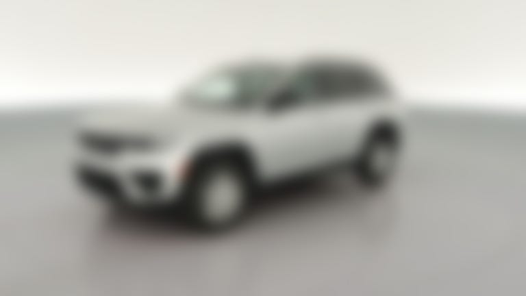 2024 Jeep Grand Cherokee vehicle photo