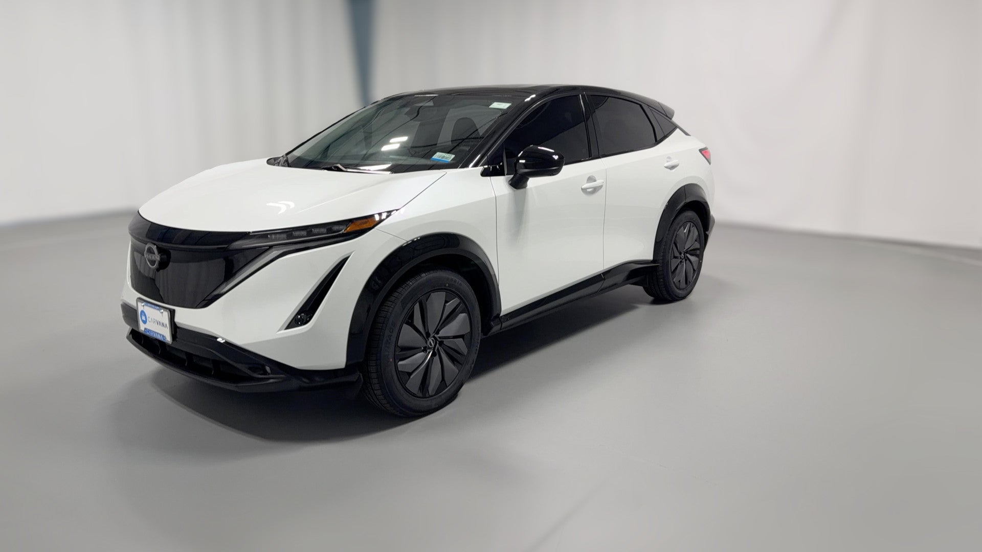 2024 Nissan ARIYA vehicle photo
