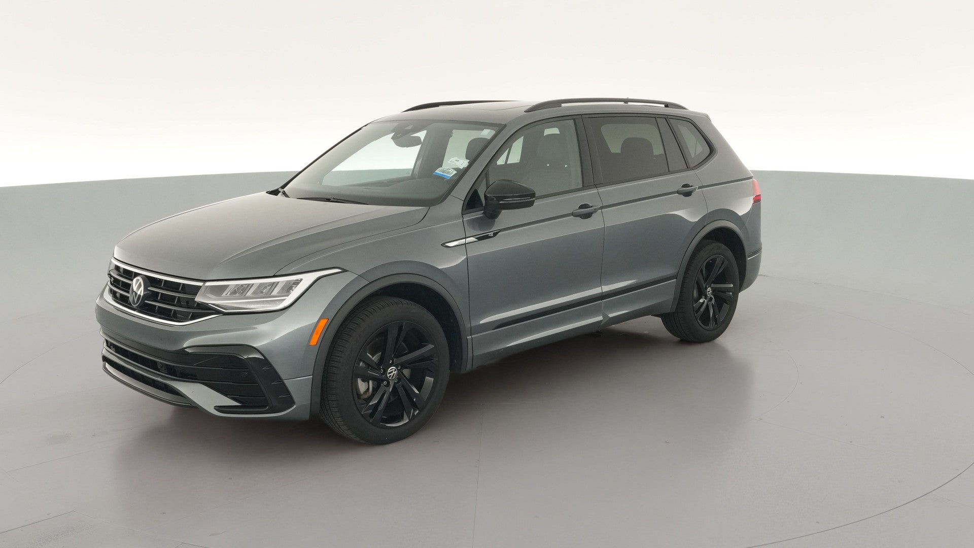 2024 Volkswagen Tiguan vehicle photo