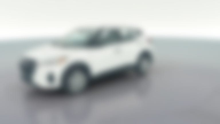 2025 Nissan Kicks Play vehicle photo