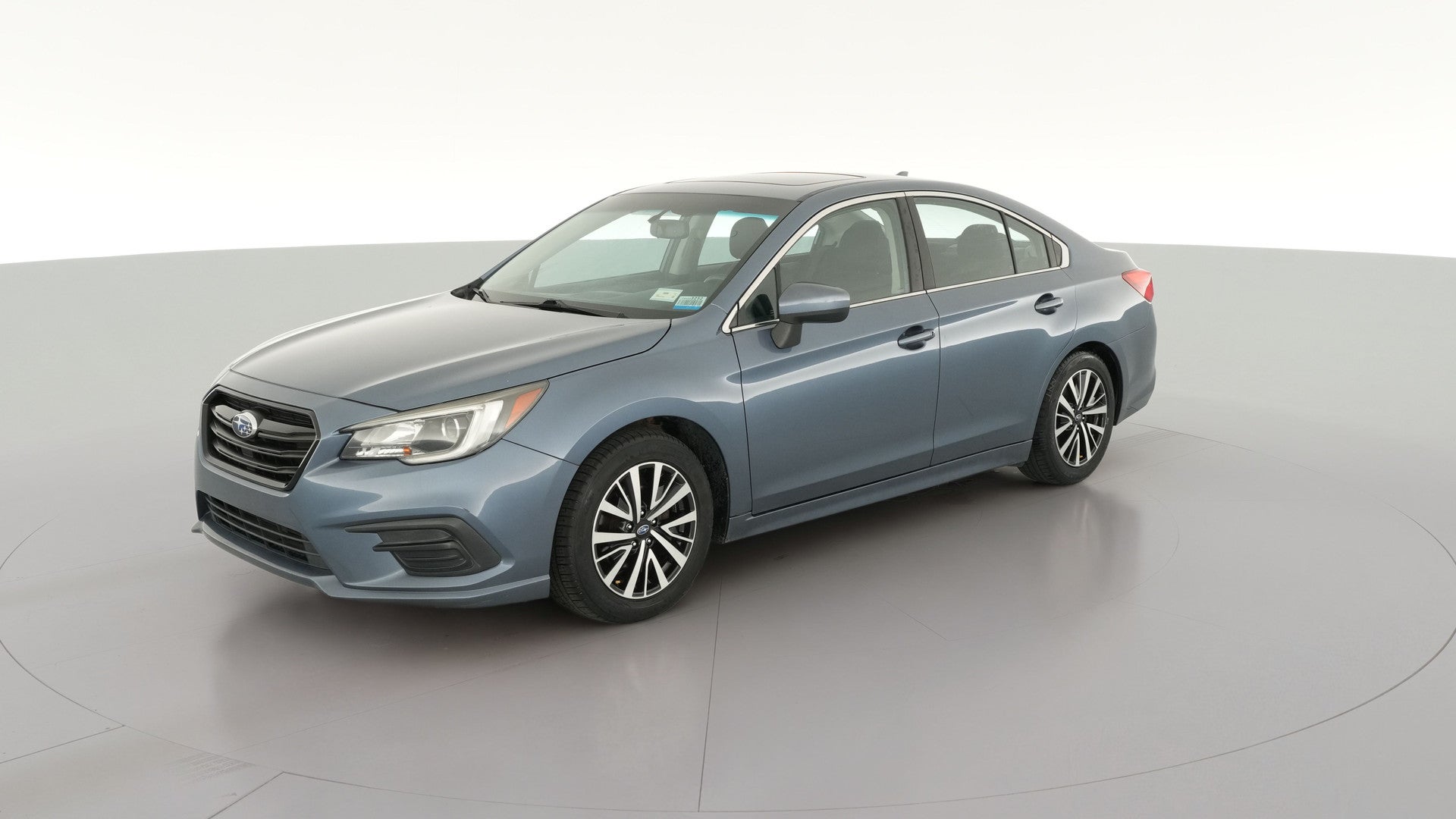 2018 Subaru Legacy vehicle photo