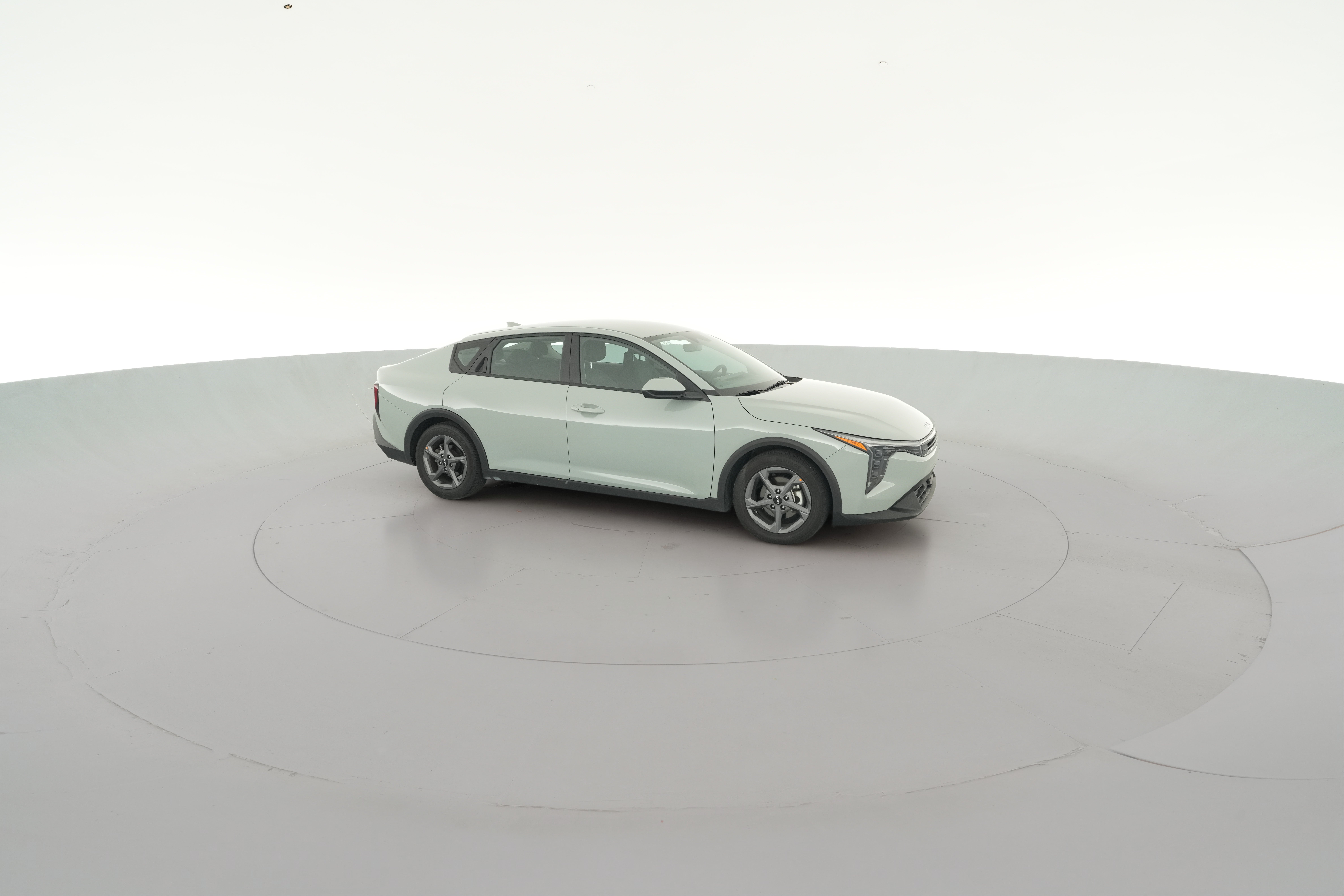 2025 Kia K4 LXS - Photo 34