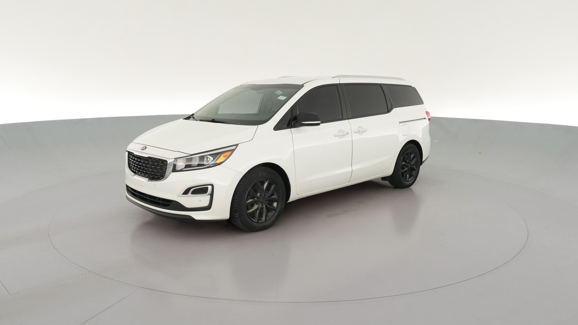2020 Kia Sedona vehicle photo